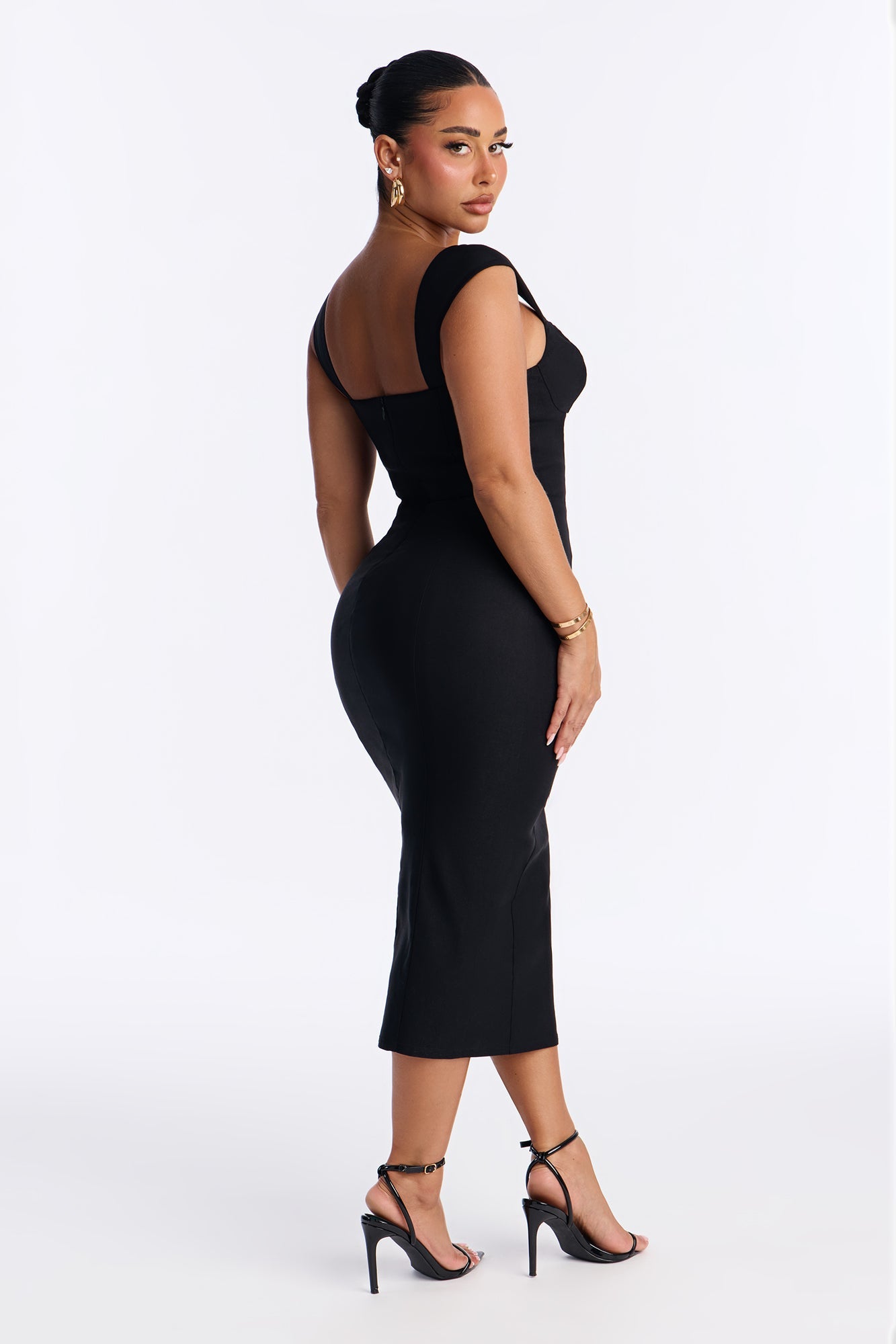 Yvette Sleeveless Midi Dress - Black