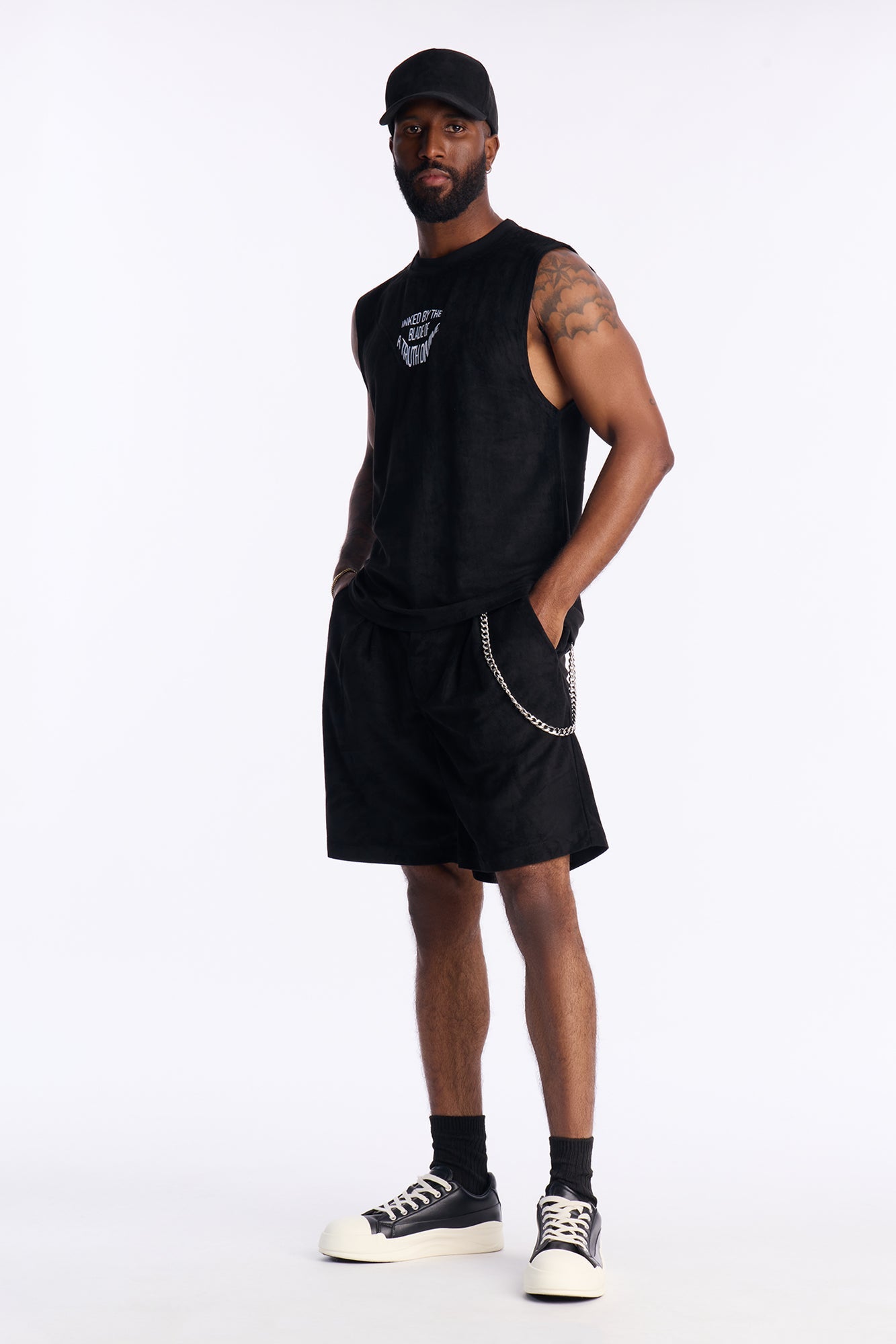 Liberty Chain Suede Short - Black