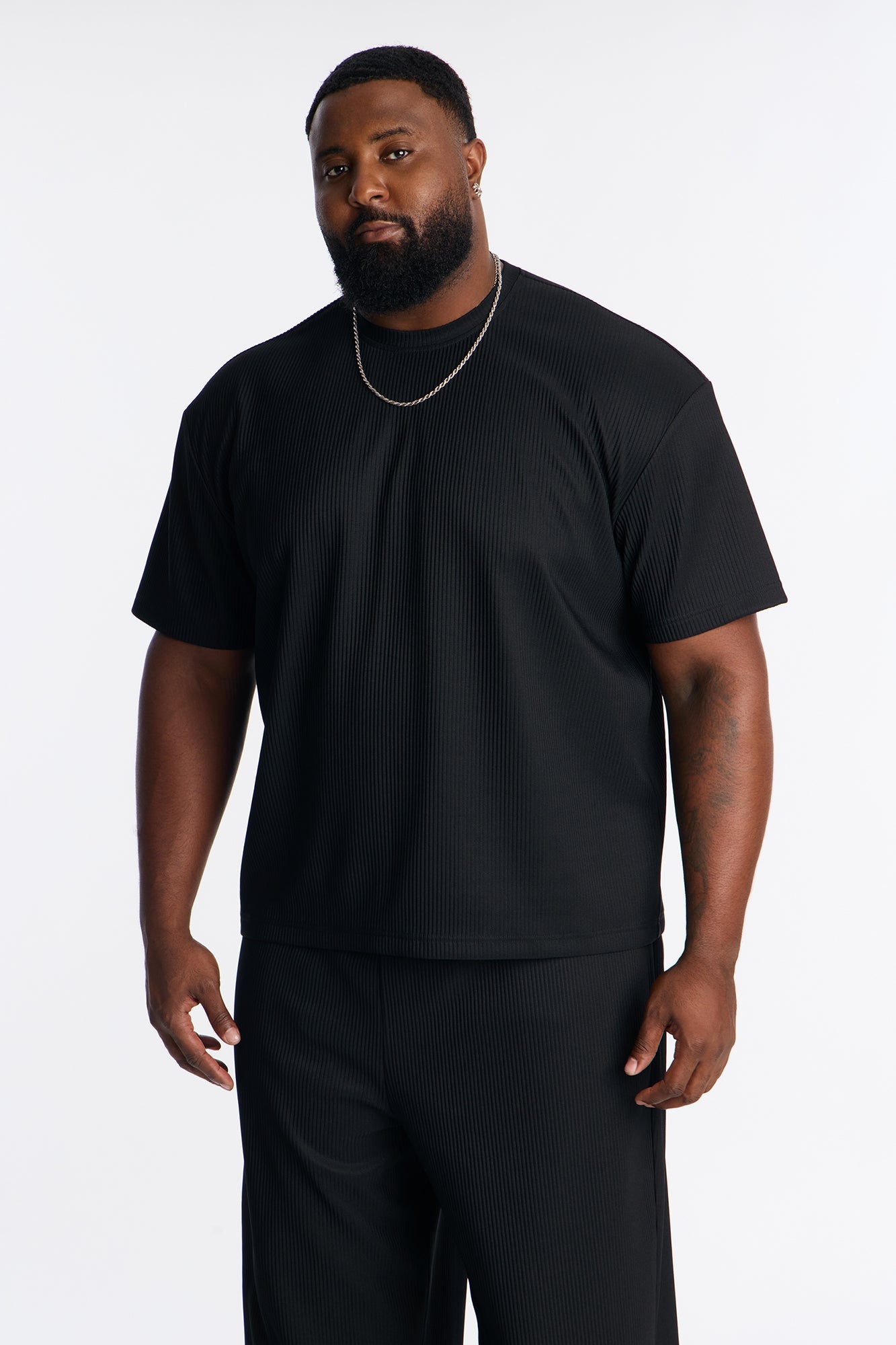 Show Up Relaxed Crewneck Tee - Black