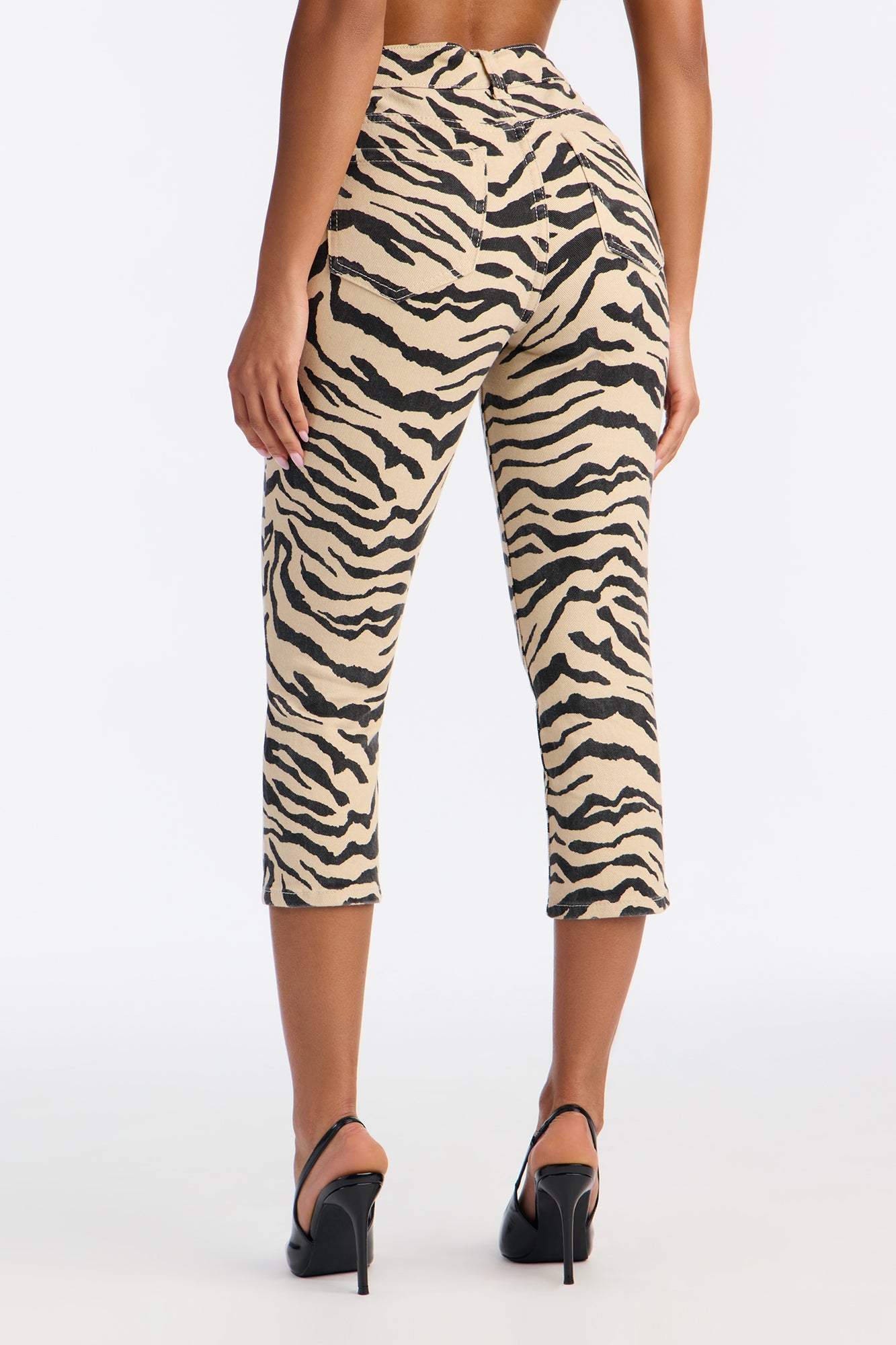 Savanna Skinny Capri Jeans - Cream/combo