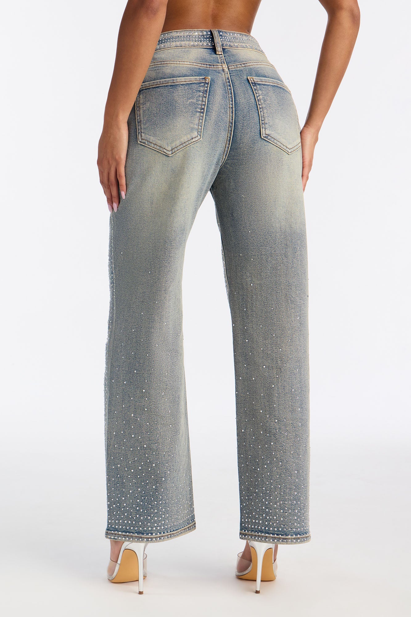 Petite Chasing A Dream Embellished Stretch Straight Leg Jeans - Vintage Wash