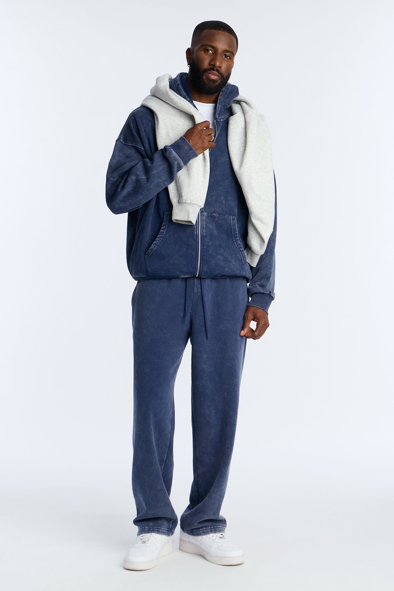 Heavy Wash Straight Sweatpants - Navy
