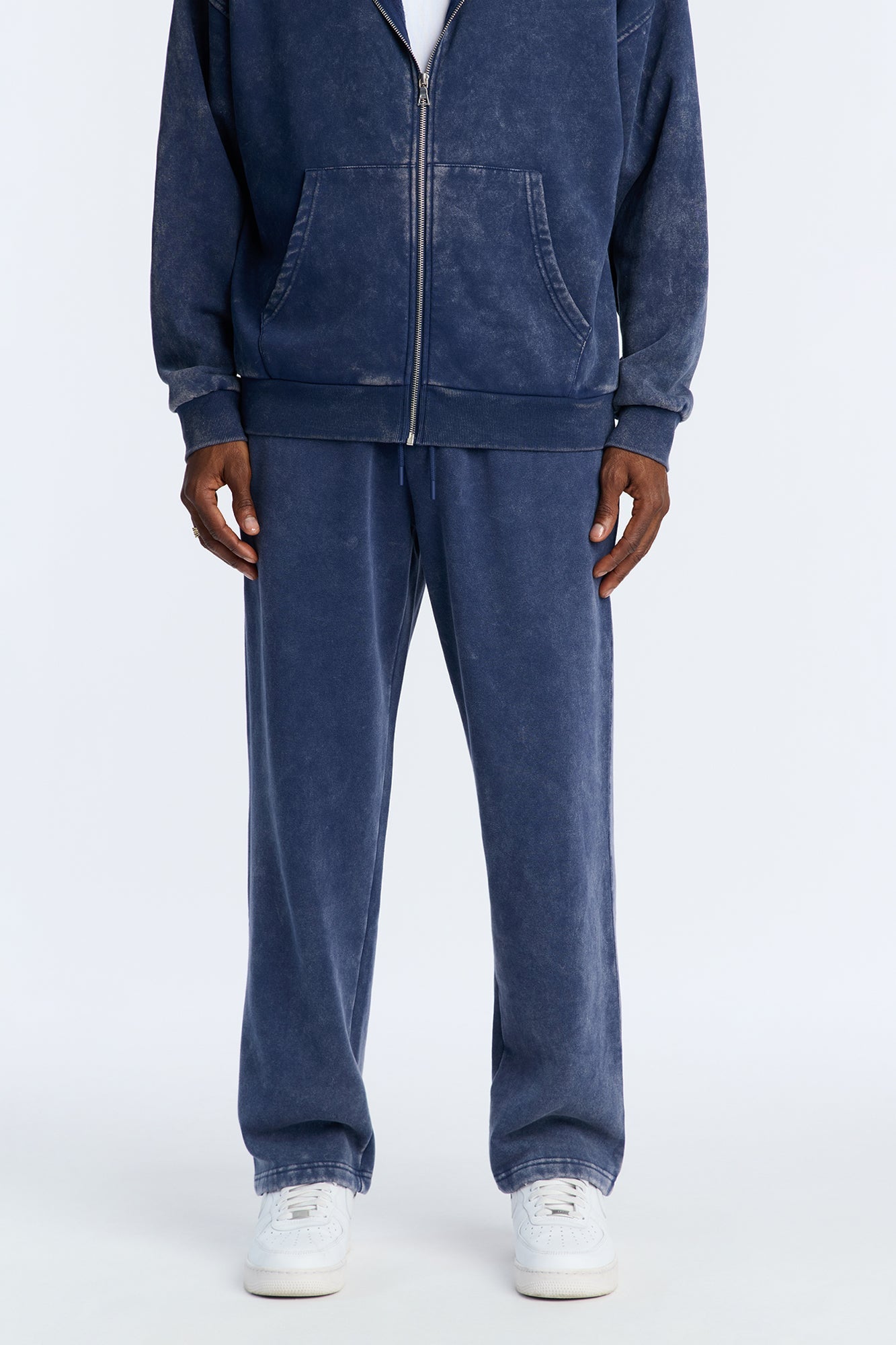 Heavy Wash Straight Sweatpants - Navy