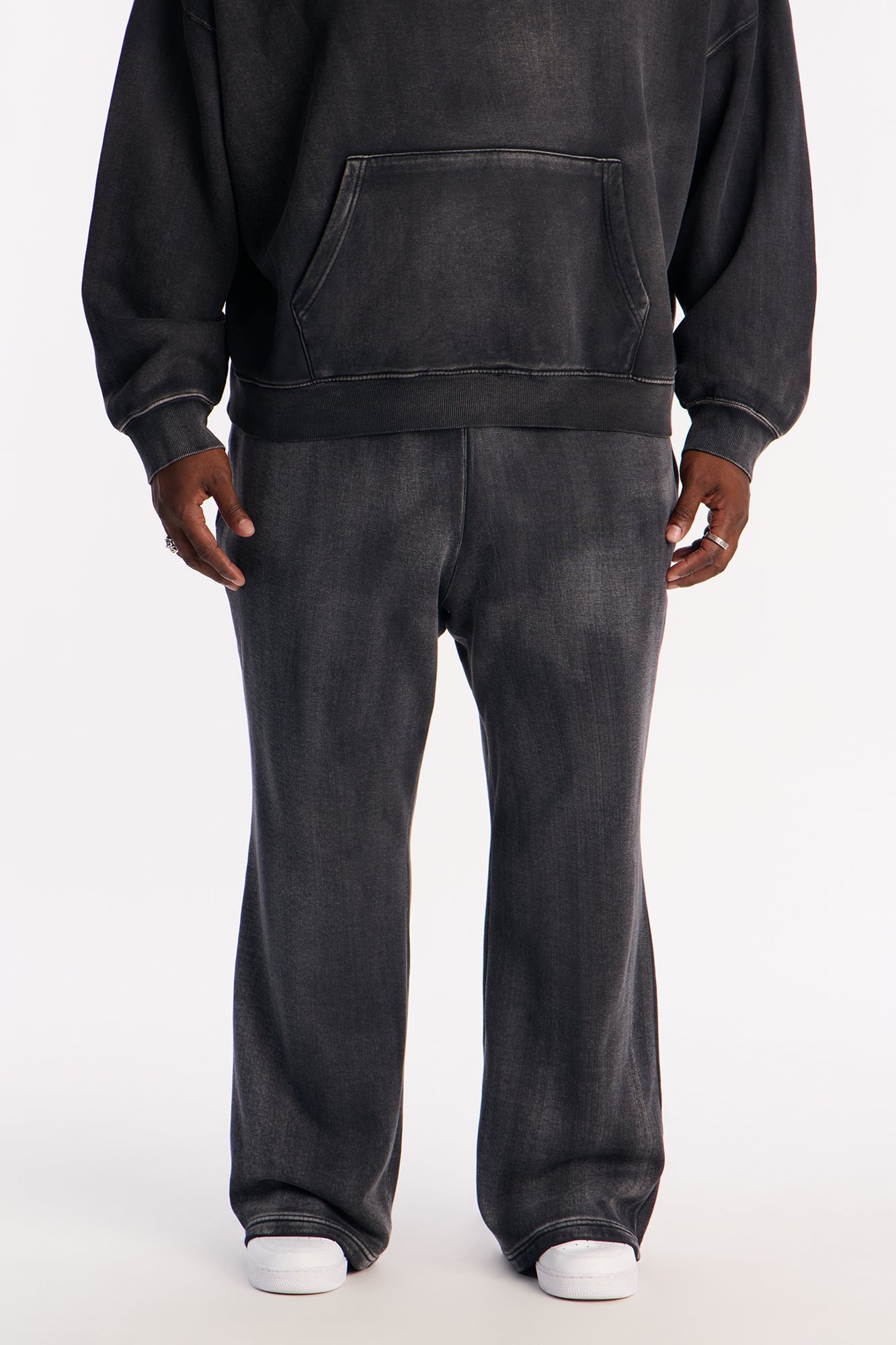 Acid Wash Heavyweight Slim Flare Sweatpants - Black
