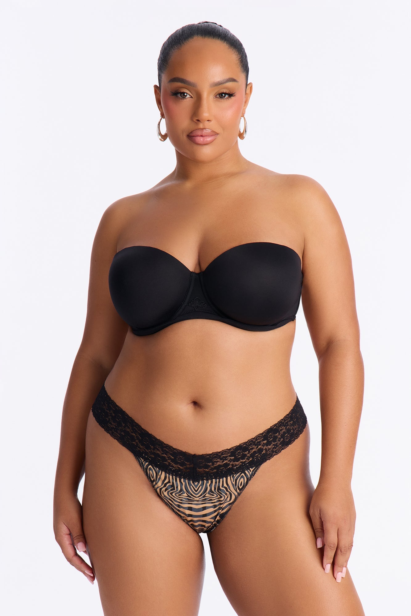 Running Free Thong Panty - Black/combo