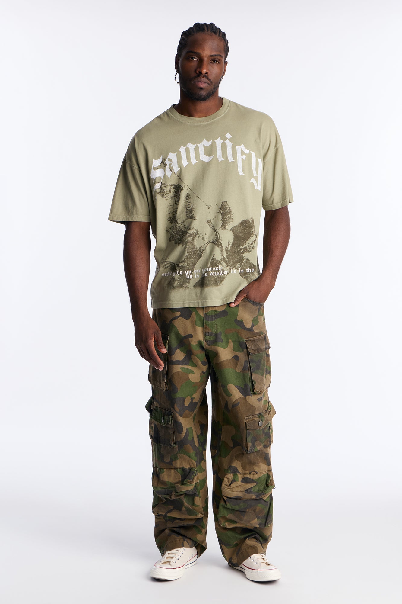 Sanctify Oversized Short Sleeve Tee - Olive