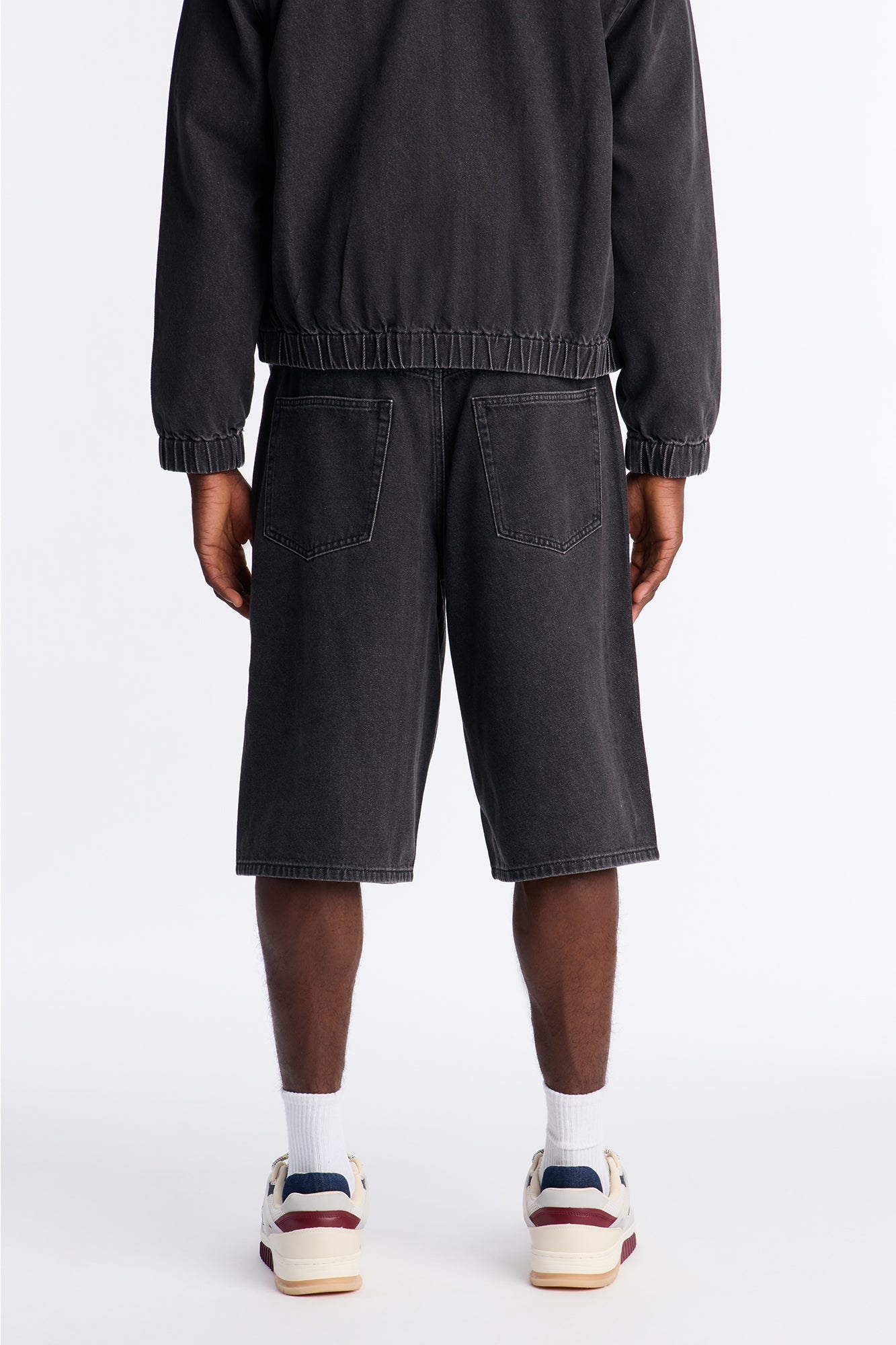 Baggy Lined Up Jewels Denim Short - Black Wash