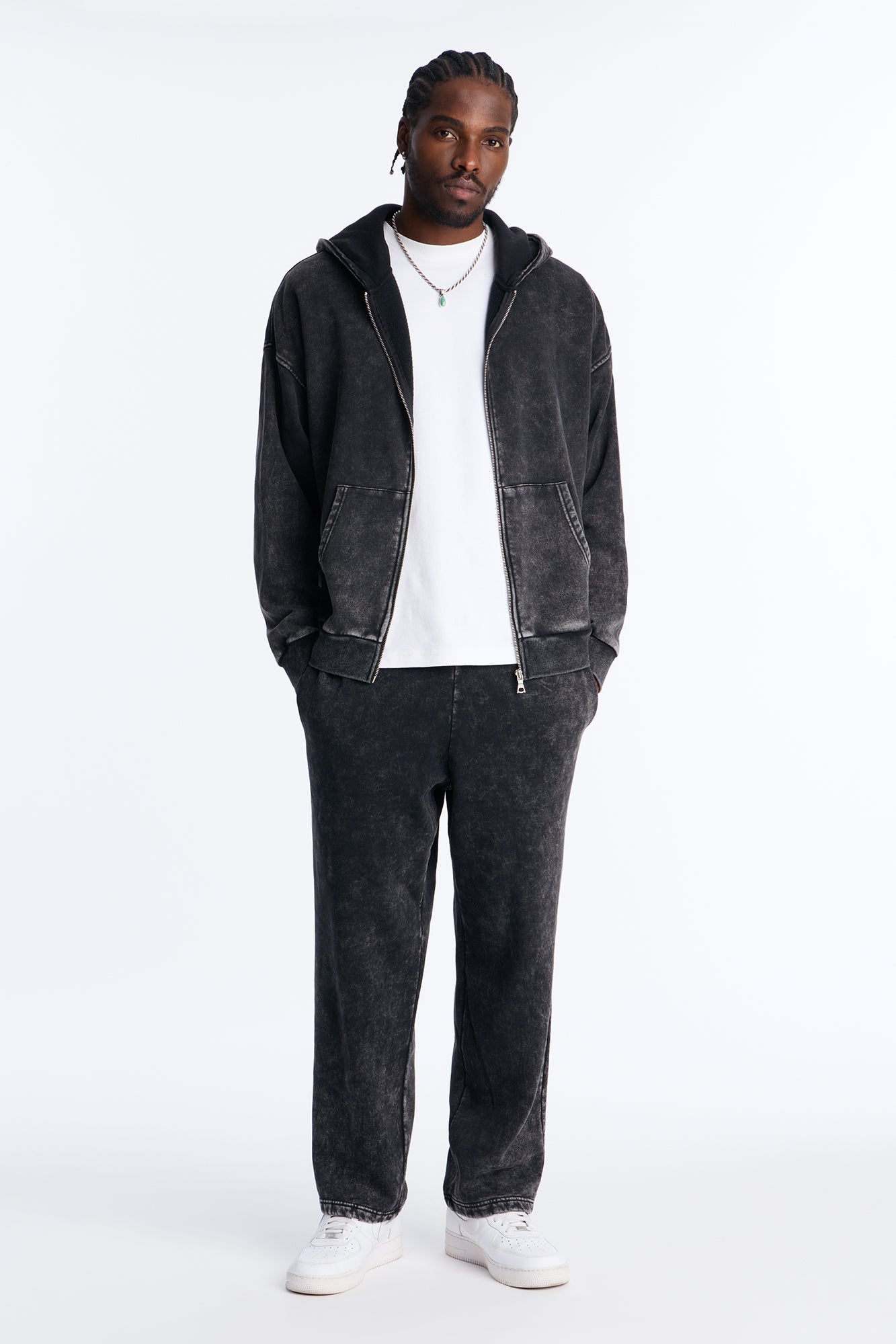 Heavy Wash Straight Sweatpants - Black