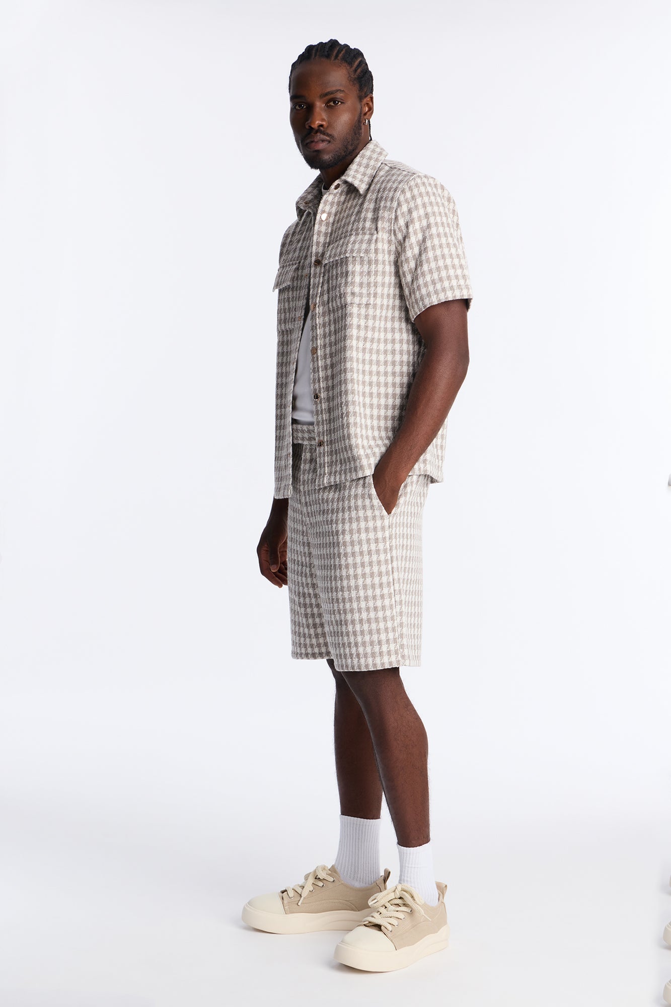 Relaxed Ludlow Checkered Short - Taupe