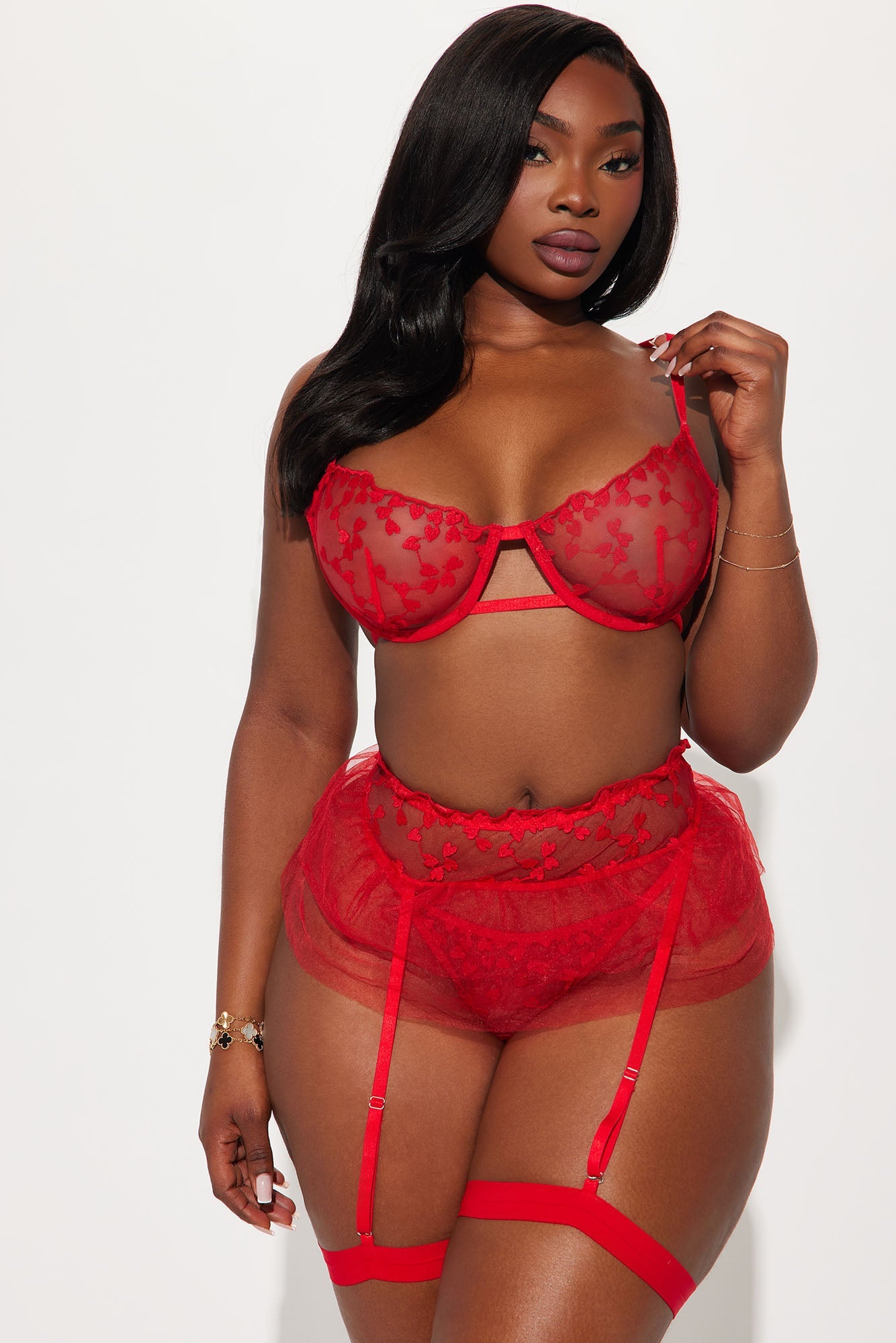 Claudia Embroidery Heart Garter 3 Piece Set - Red