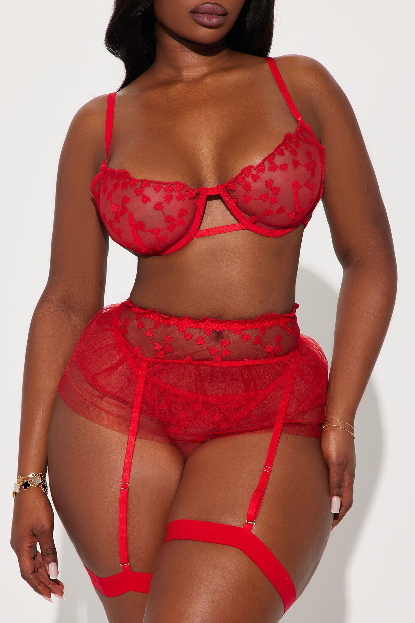 Claudia Embroidery Heart Garter 3 Piece Set - Red