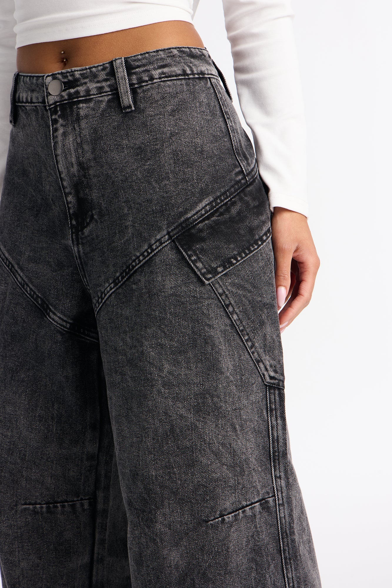 Widely Known Cargo Jeans - Grey