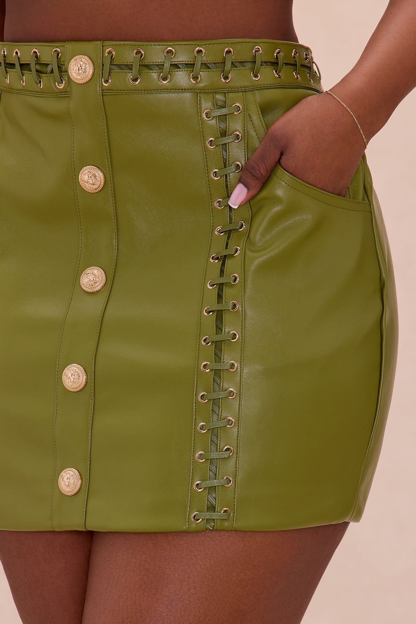 Downtown Vibe Lace Up Faux Leather Mini Skirt - Green