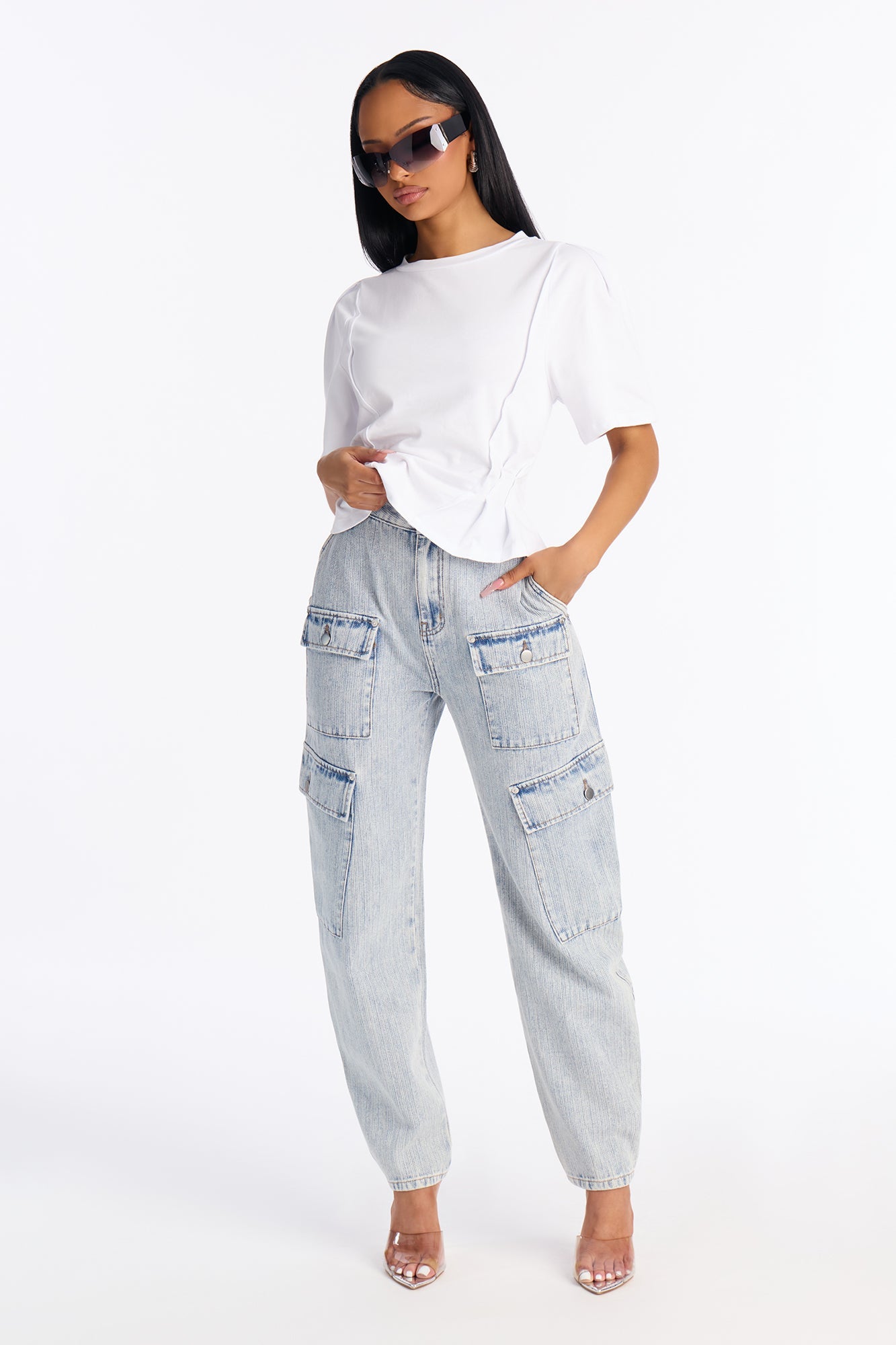 The Mid Town Cargo Jeans - Light Wash