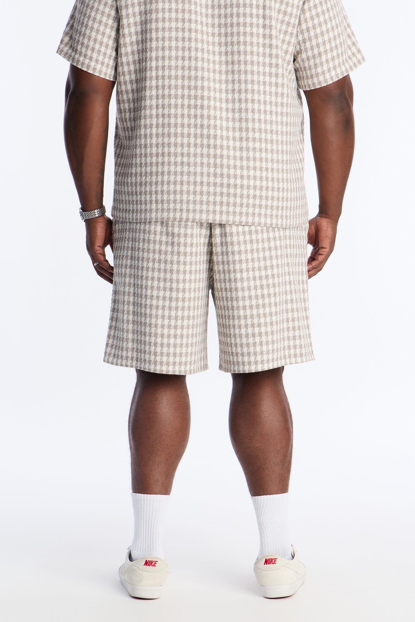 Relaxed Ludlow Checkered Short - Taupe