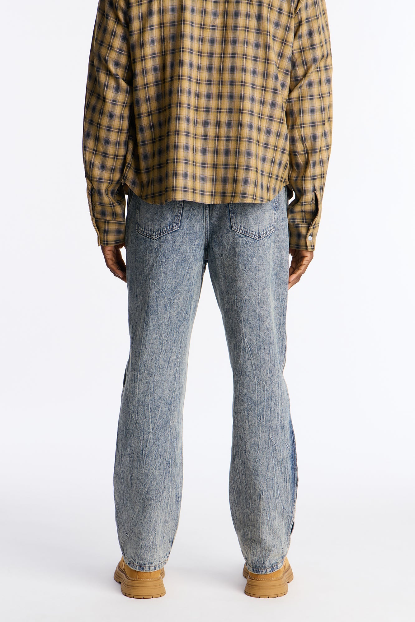 Straight Seams Down Jean - Medium Blue Wash