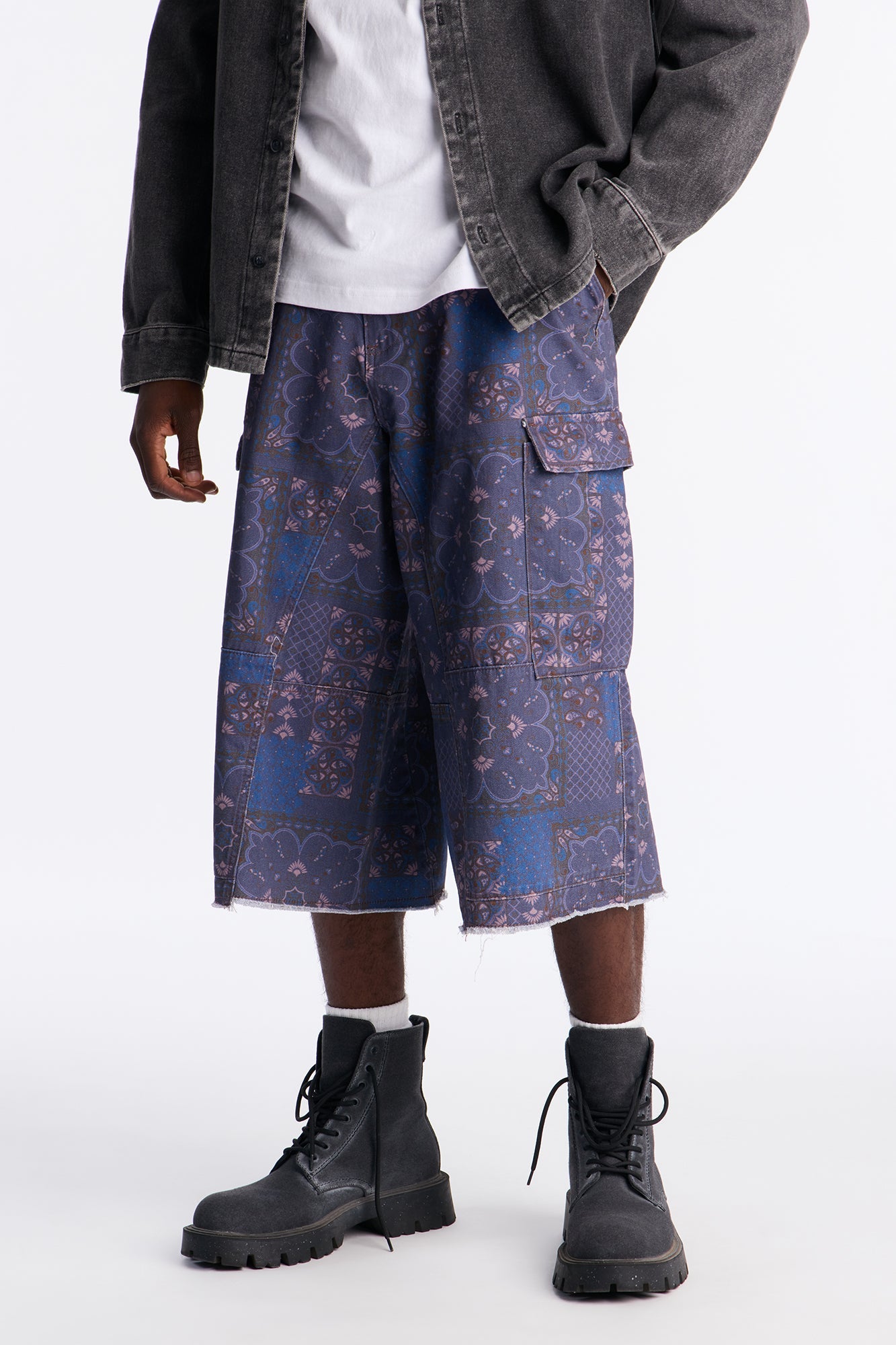 Baggy Midnight Bandana Cargo Shorts - Navy