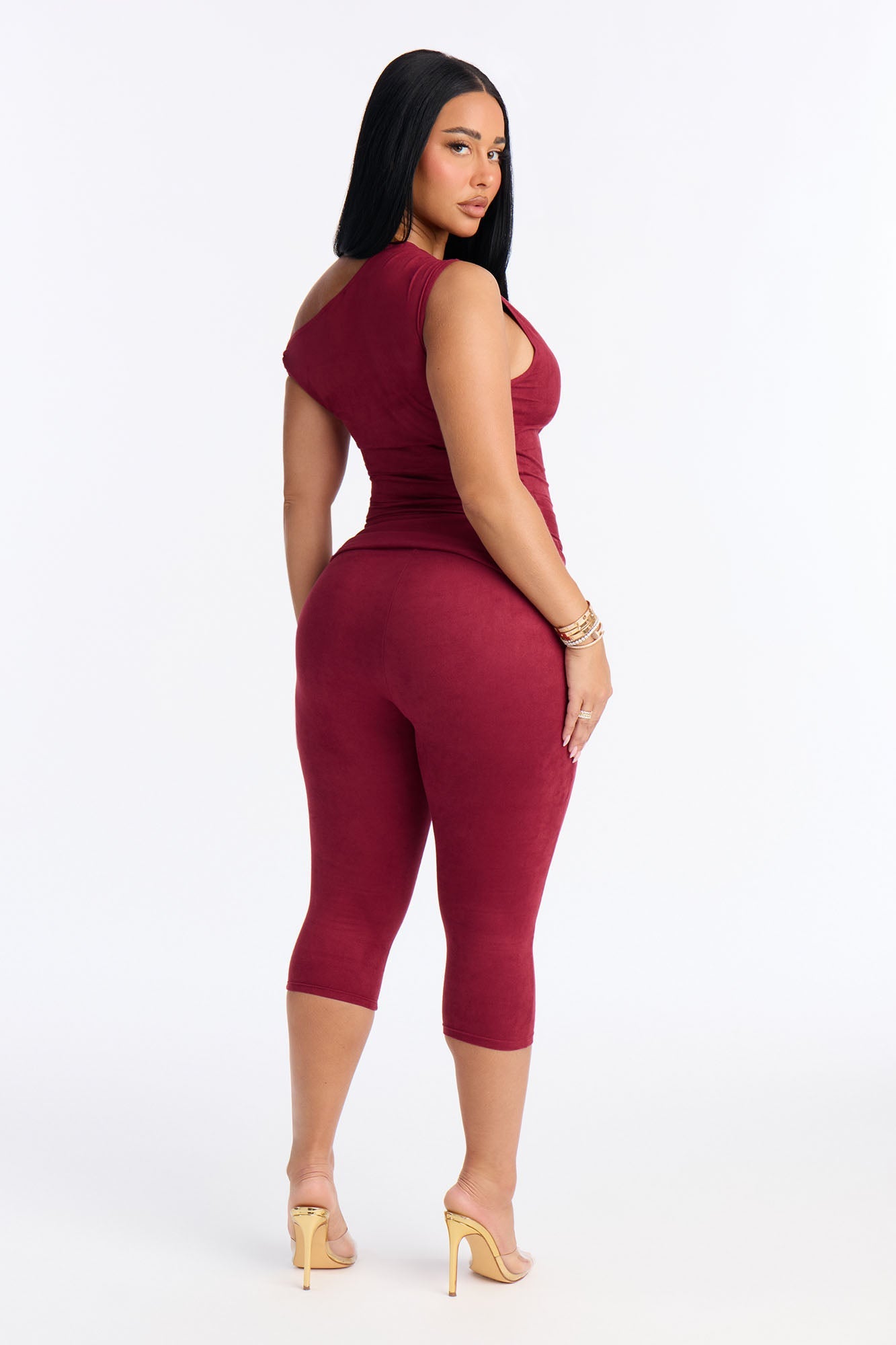 Ella Faux Suede Capri Set - Wine