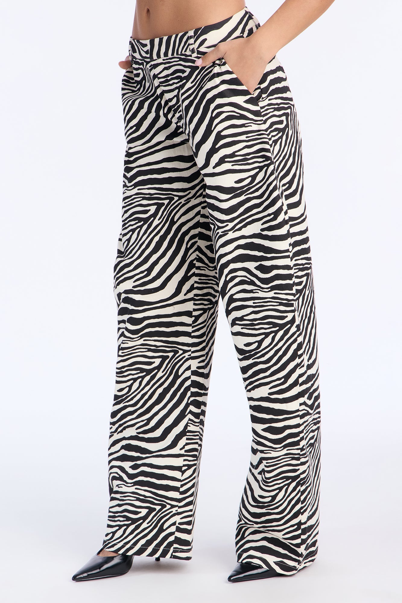 Wild Zebra Barrel Leg Trousers - Black/White