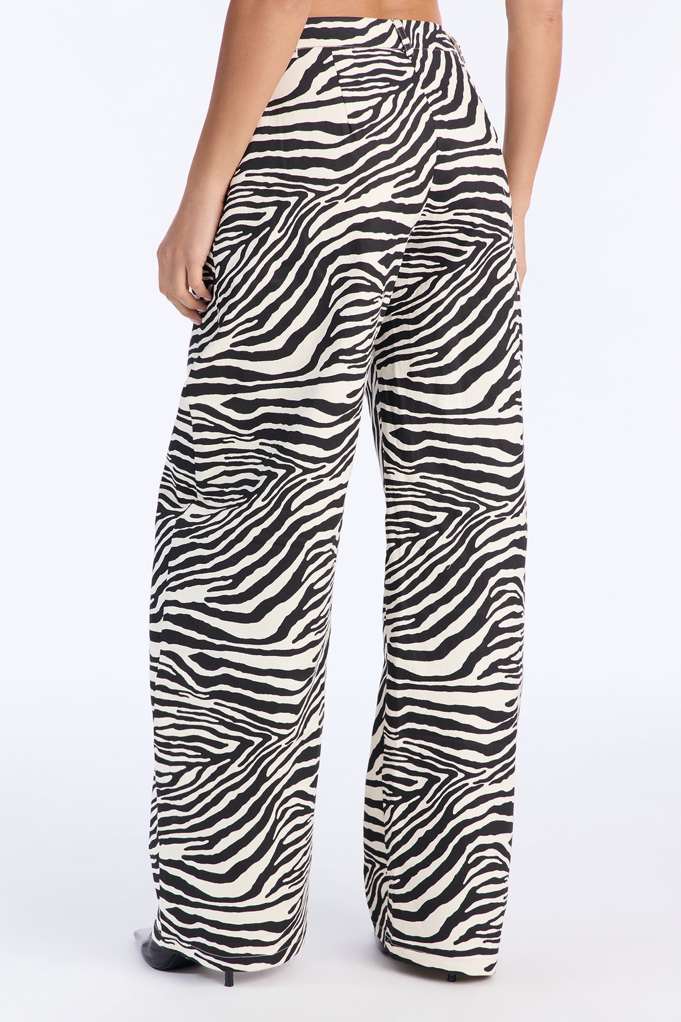 Wild Zebra Barrel Leg Trousers - Black/White