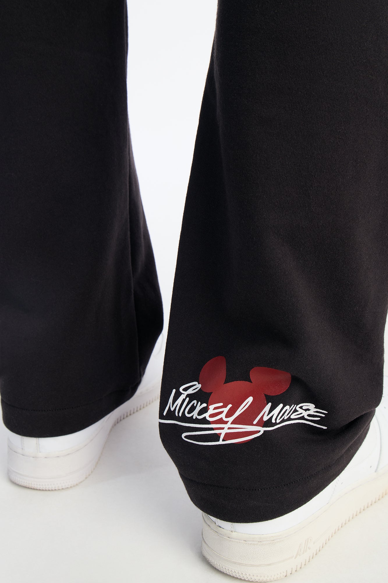 Disney Mickey Patch Wide Fit Sweatpants - Black Wash