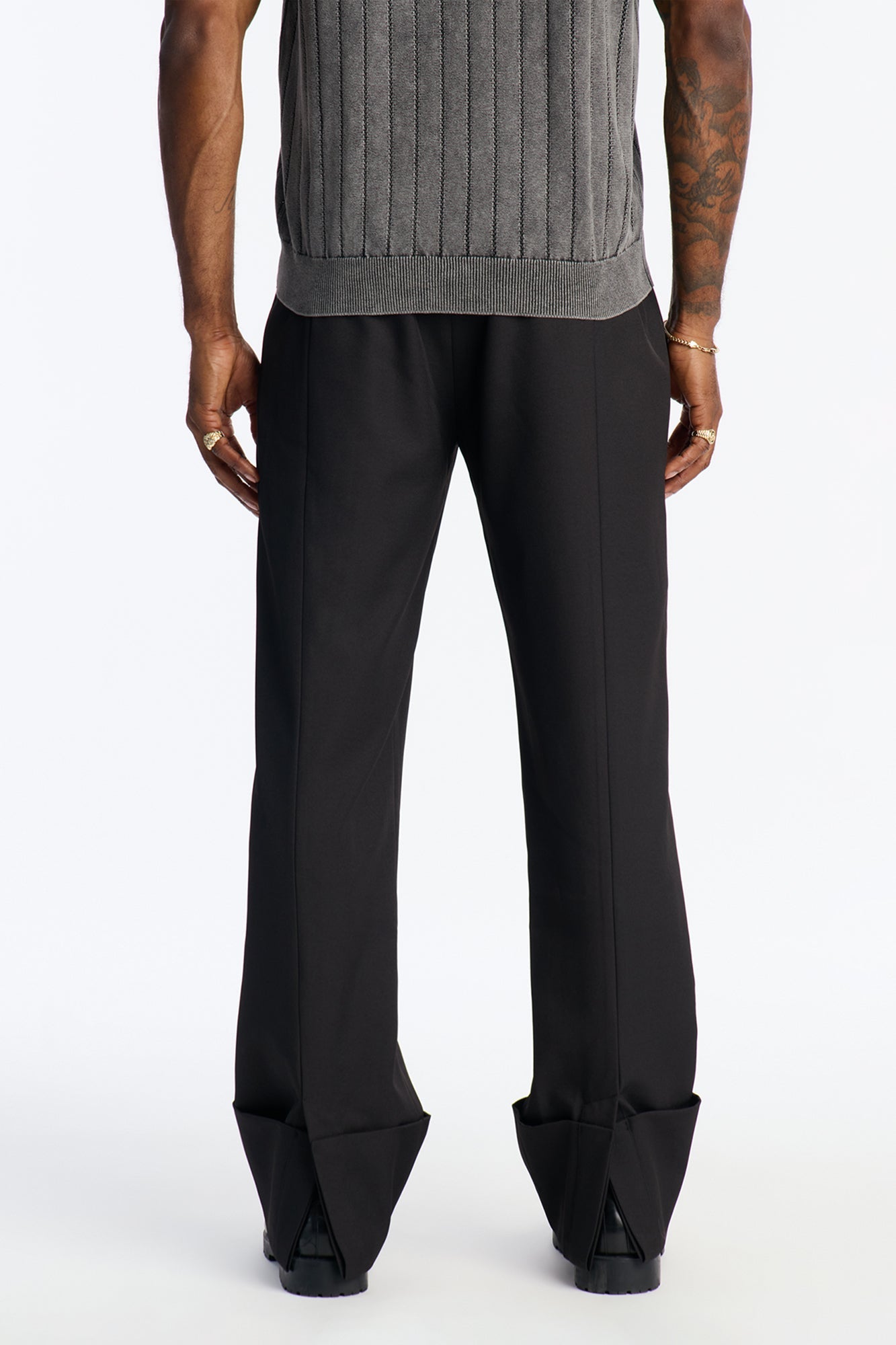 Straight Exaggerated Slit Cuff Trouser - Black