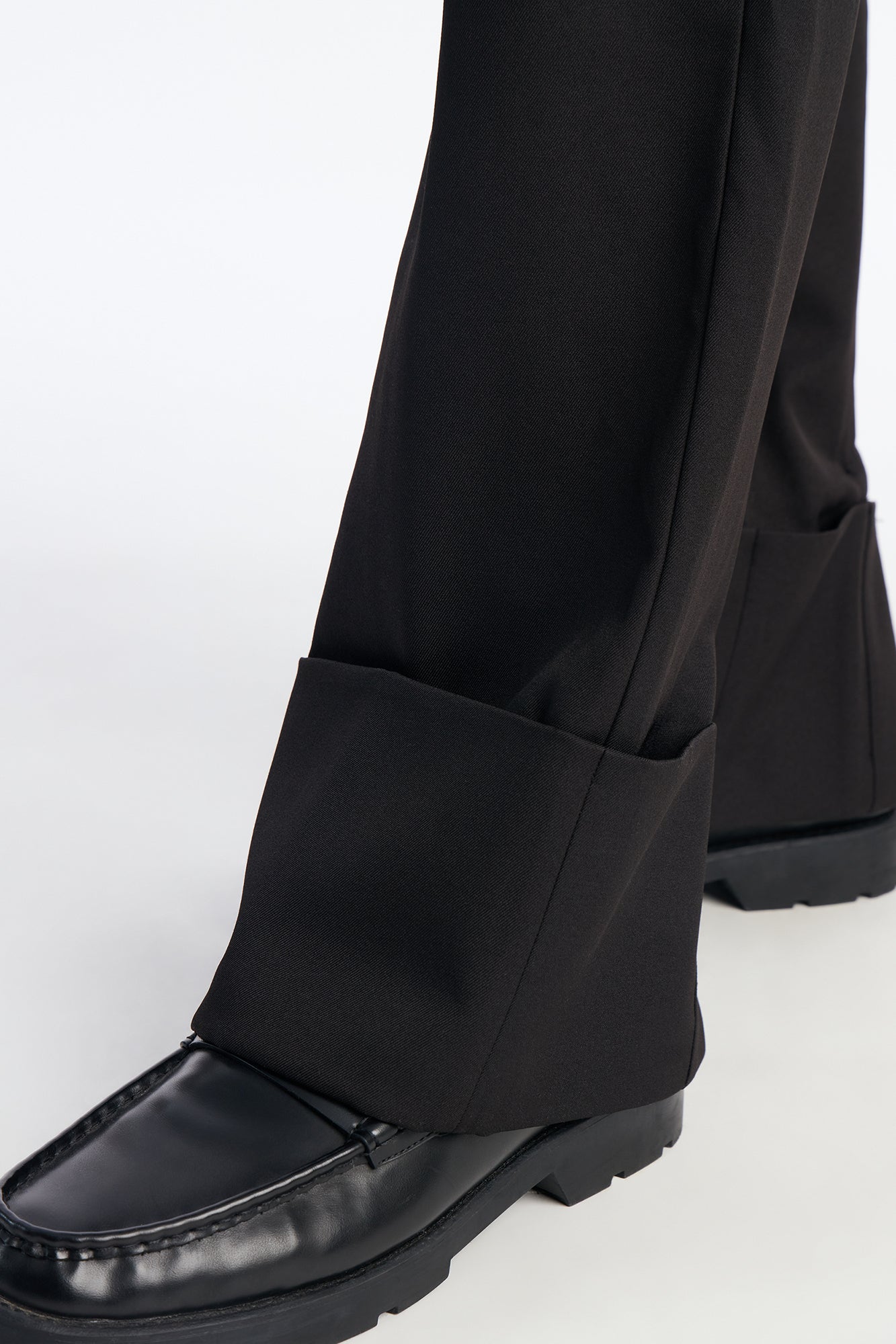 Straight Exaggerated Slit Cuff Trouser - Black