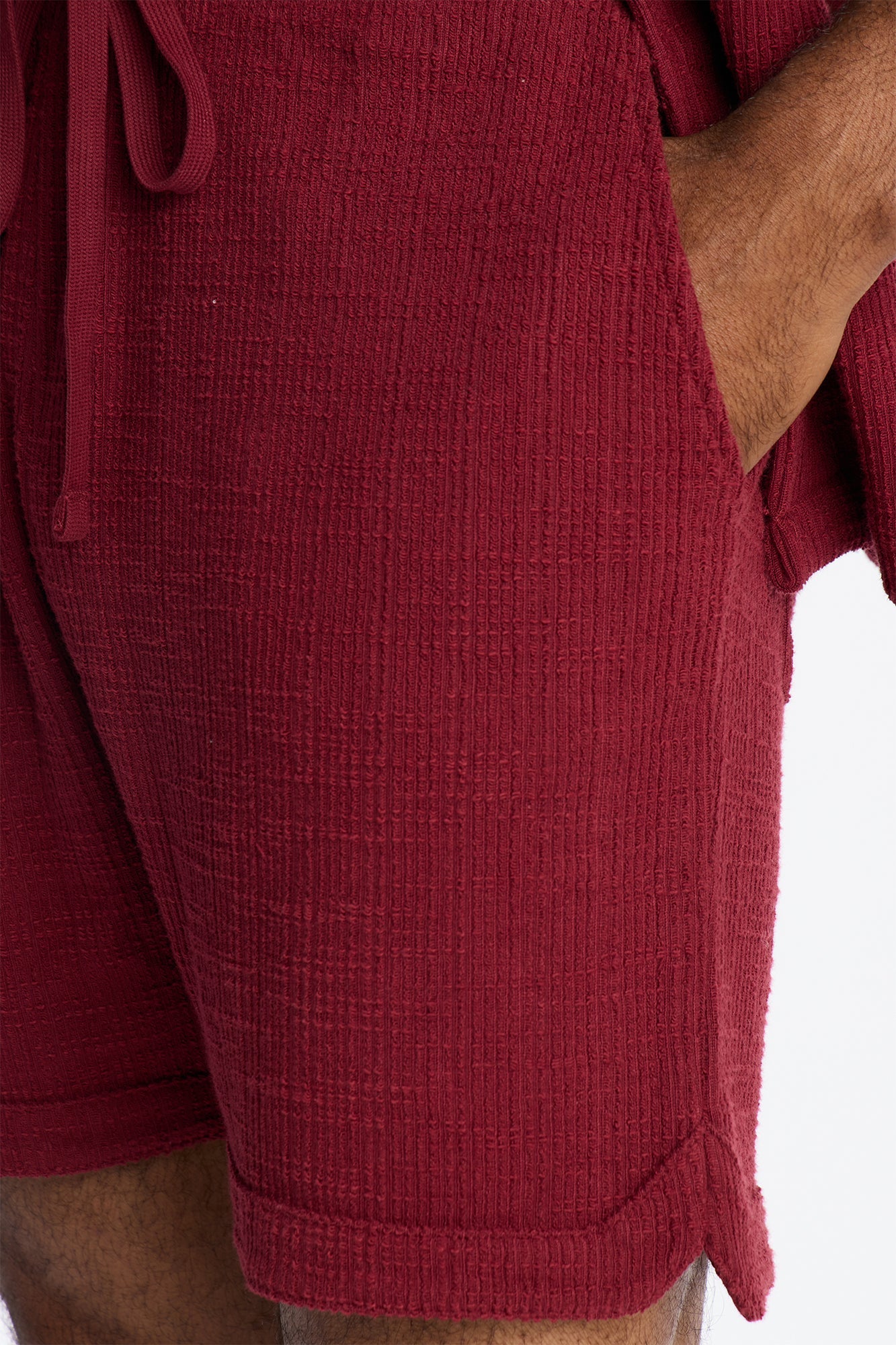 Dean Textured Short - Burgundy
