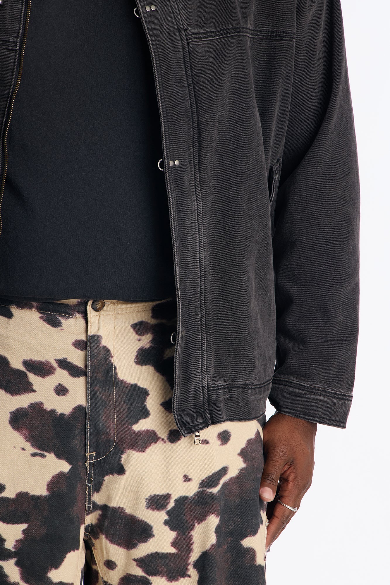 Baggy Arctic Camo Utility Shorts - Black/combo