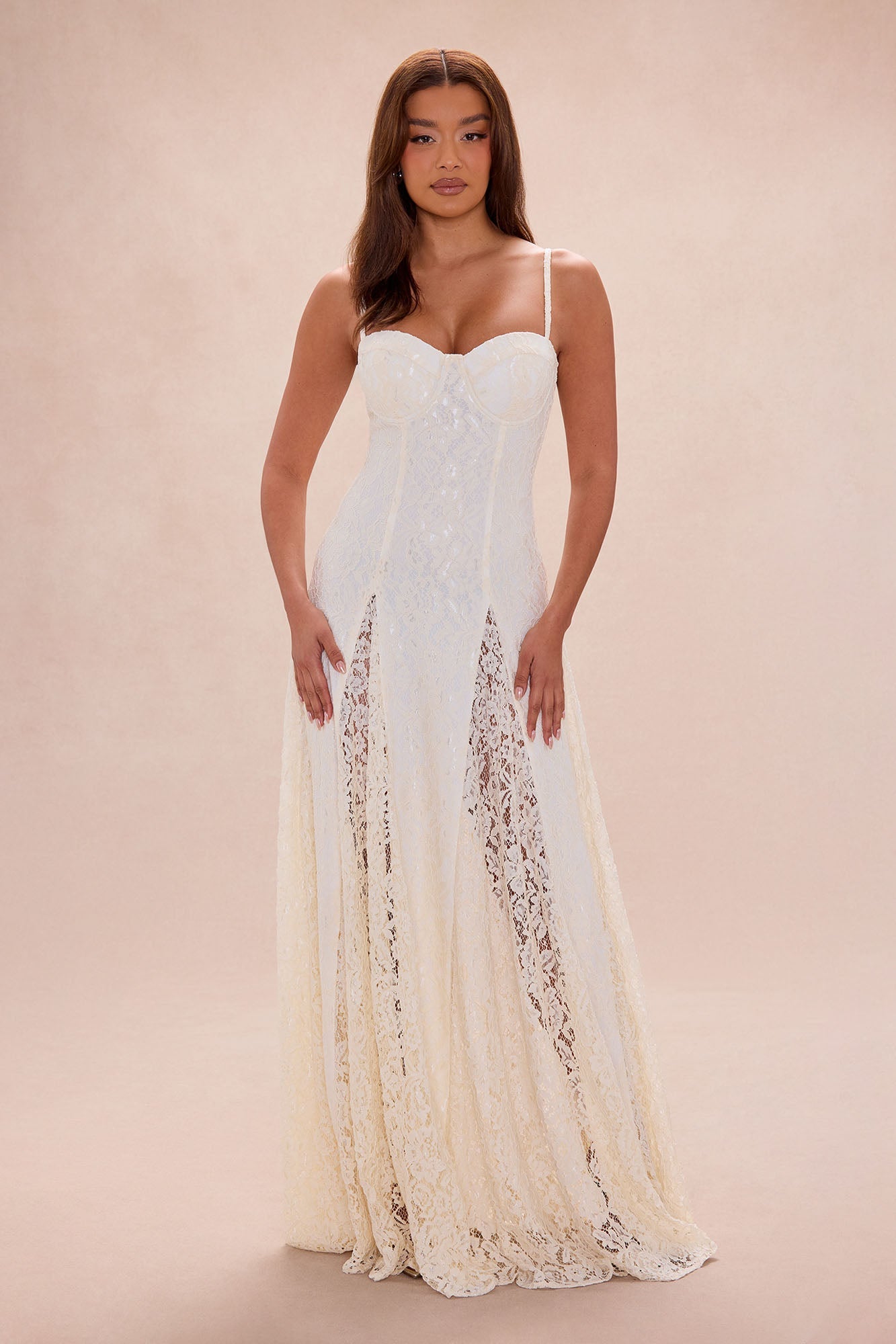 Reina Lace Gown - Cream