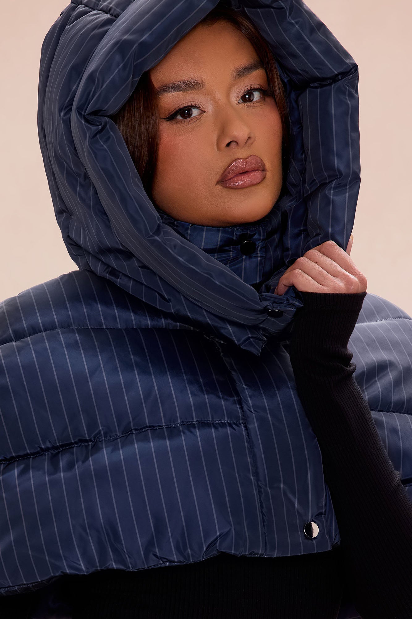 Keeping Warm Puffer Shrug - Navy/combo