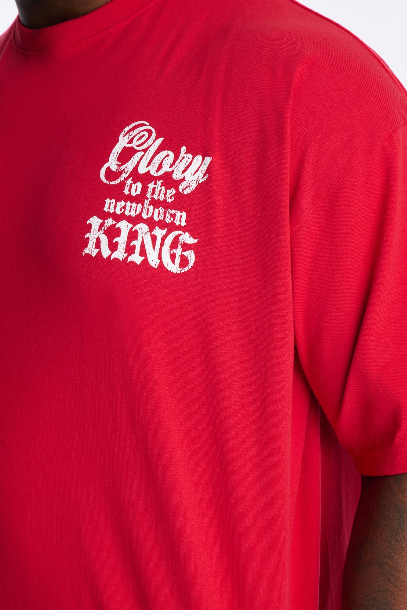Glory To The Newborn King Graphic Short Sleeve Tee - Red