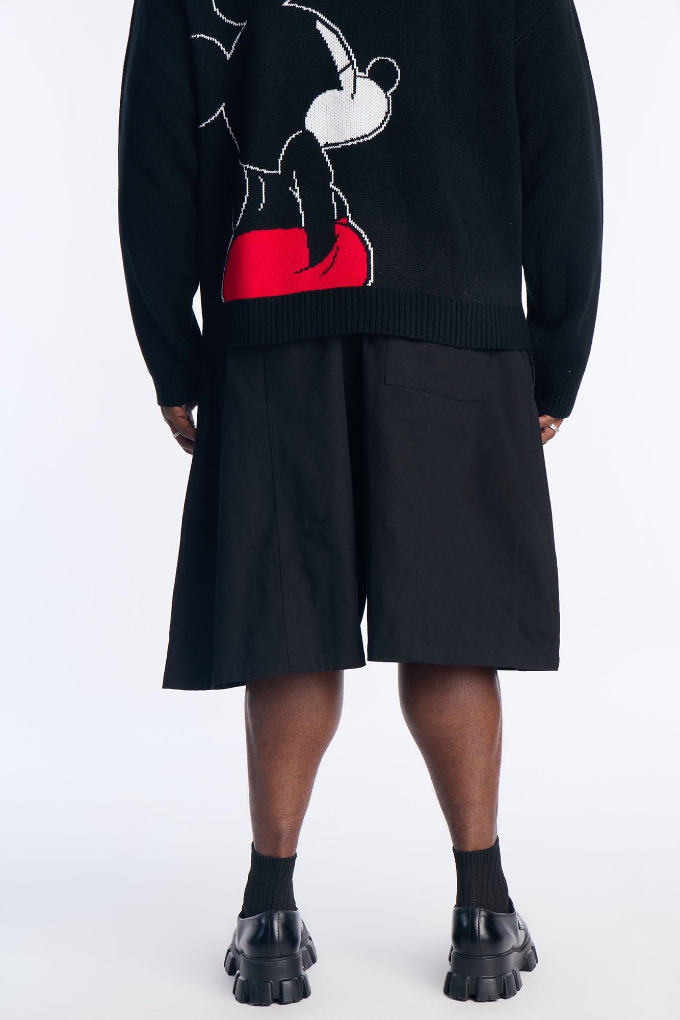 DTLA Deep Double Pleated Trouser Short - Black