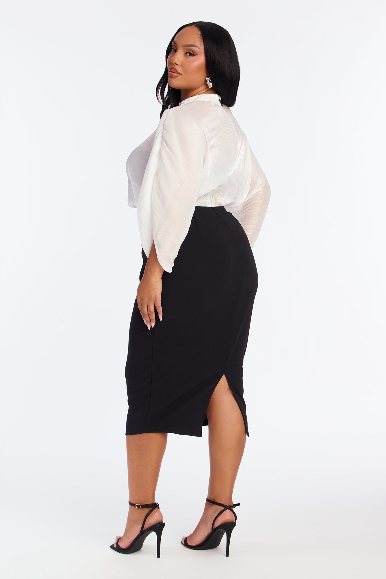 Chelsea Long Sleeve Midi Dress - Black/White