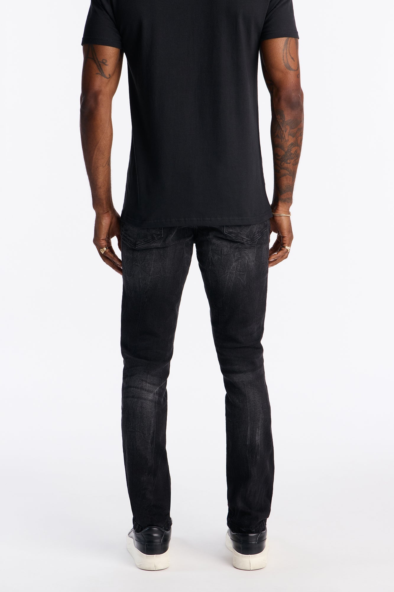 Skinny Distressed Memento Jeans - Black