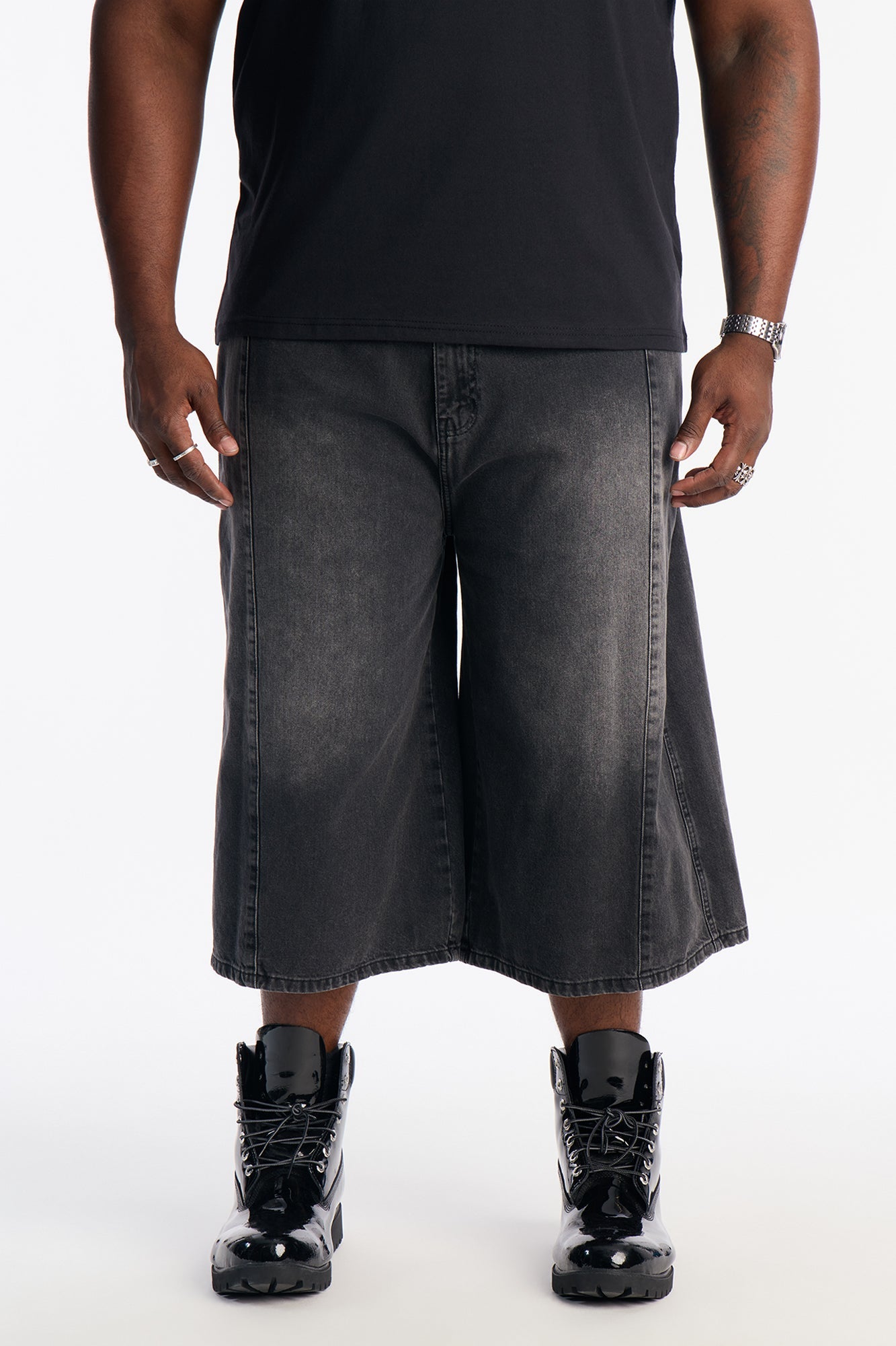 Super Baggy Paneled Down Denim Short - Black Wash