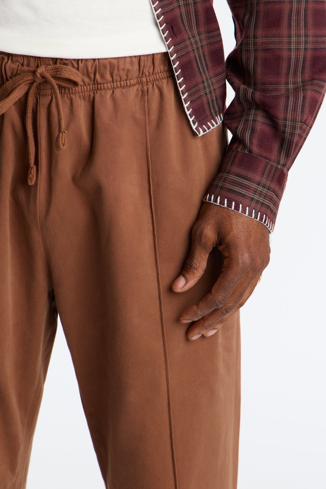Slim Pintuck Zipper Pant - Brown