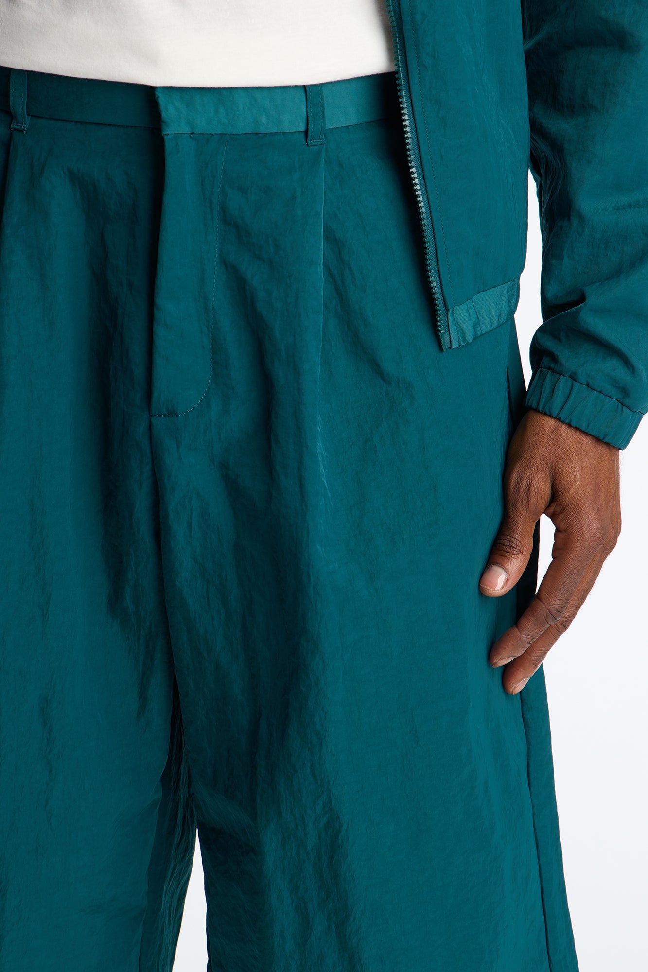 Baggy Pleated Tech Short - Teal