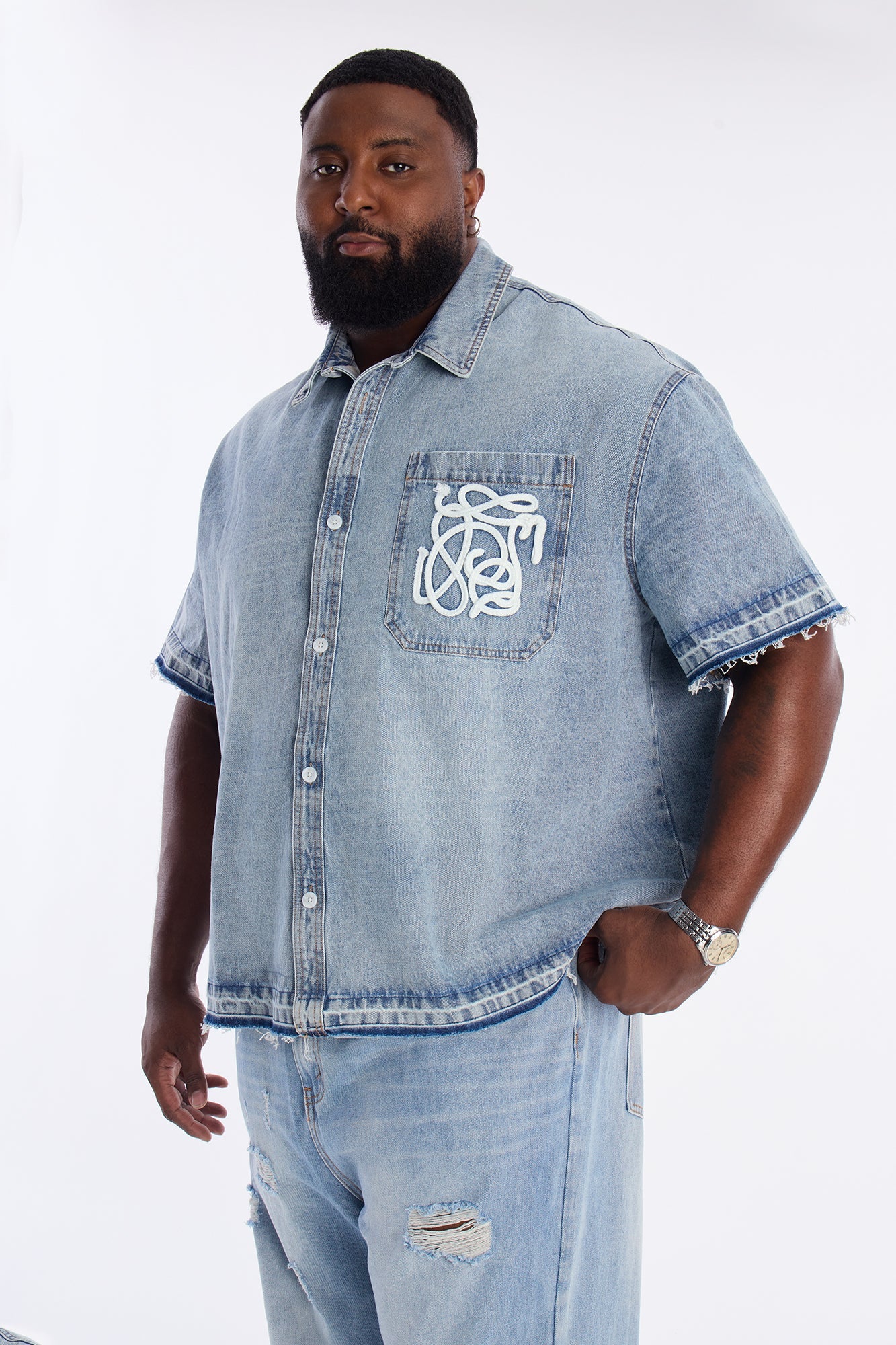 Relaxed Cropped Coastal Applique Denim Shirt - Light Blue Wash