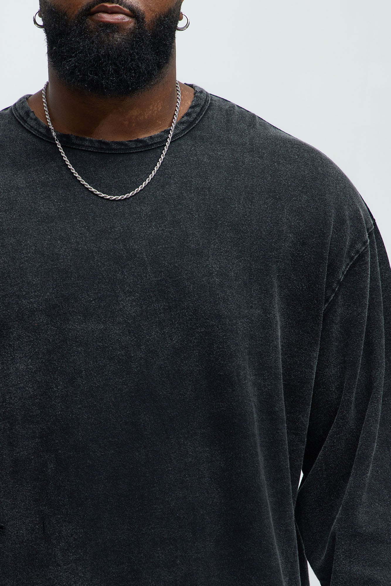 Perrie Crewneck Sweatshirt - Black Wash