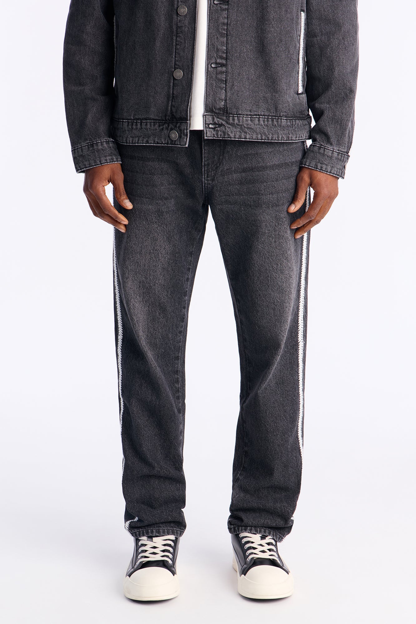 Slim Crochet Jean - Black Wash