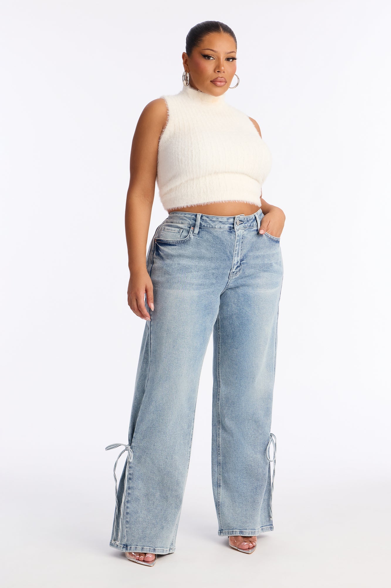 Not Tied Down Wide Leg Denim Jeans - Light Wash