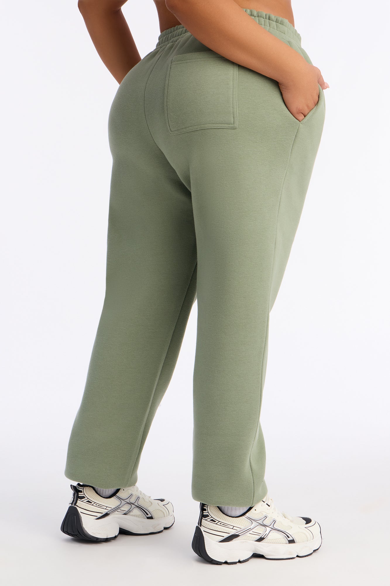 In Flight Fleece Jogger - Sage