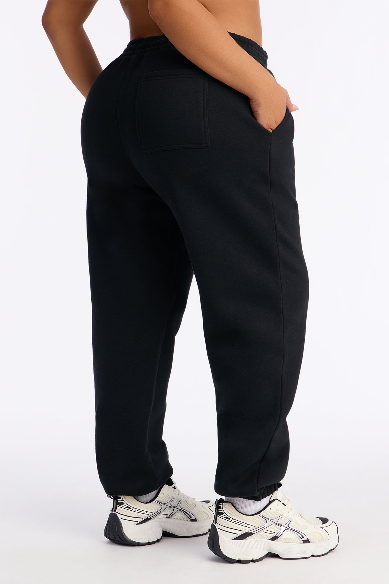 In Flight Fleece Jogger - Black