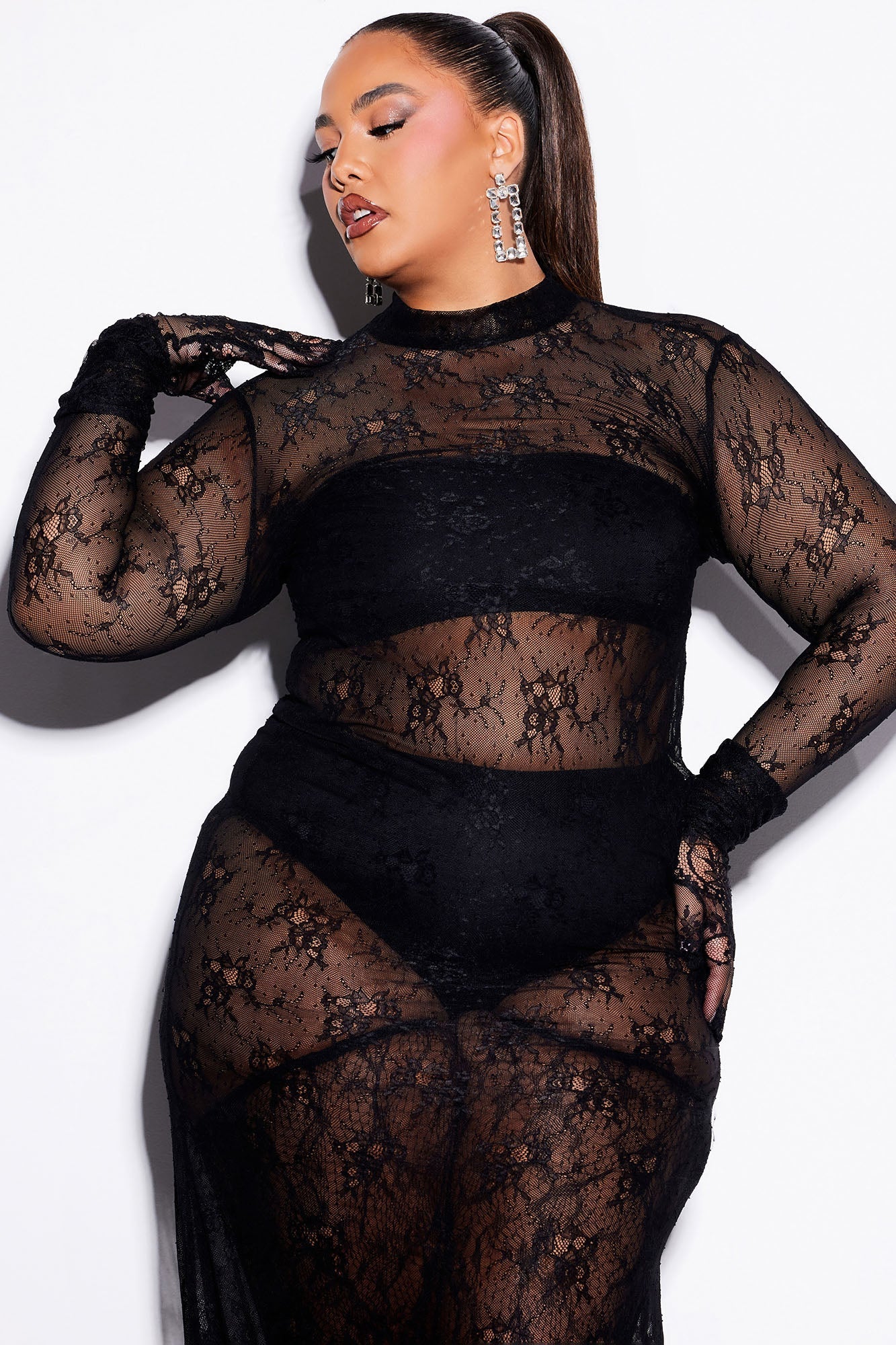 Portofino Gloved Lace Maxi Dress - Black