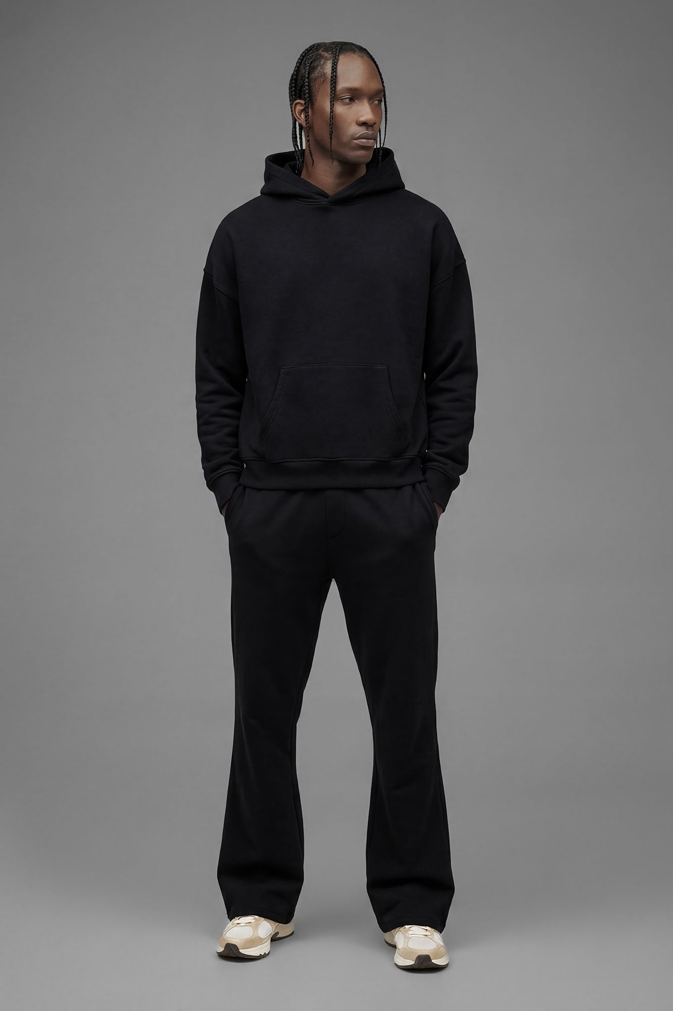 410 Slim Flare Sweatpants - Black
