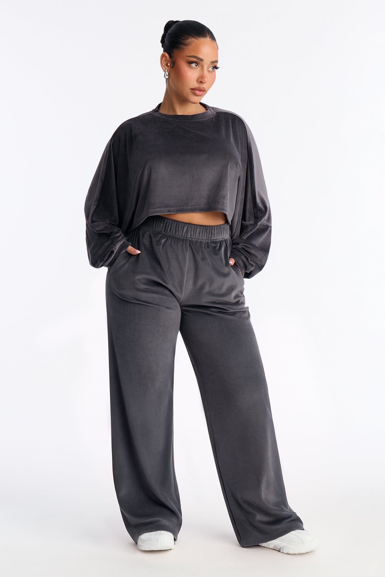 Vicky Ribbed Cropped Sweatshirt Crewneck - Charcoal
