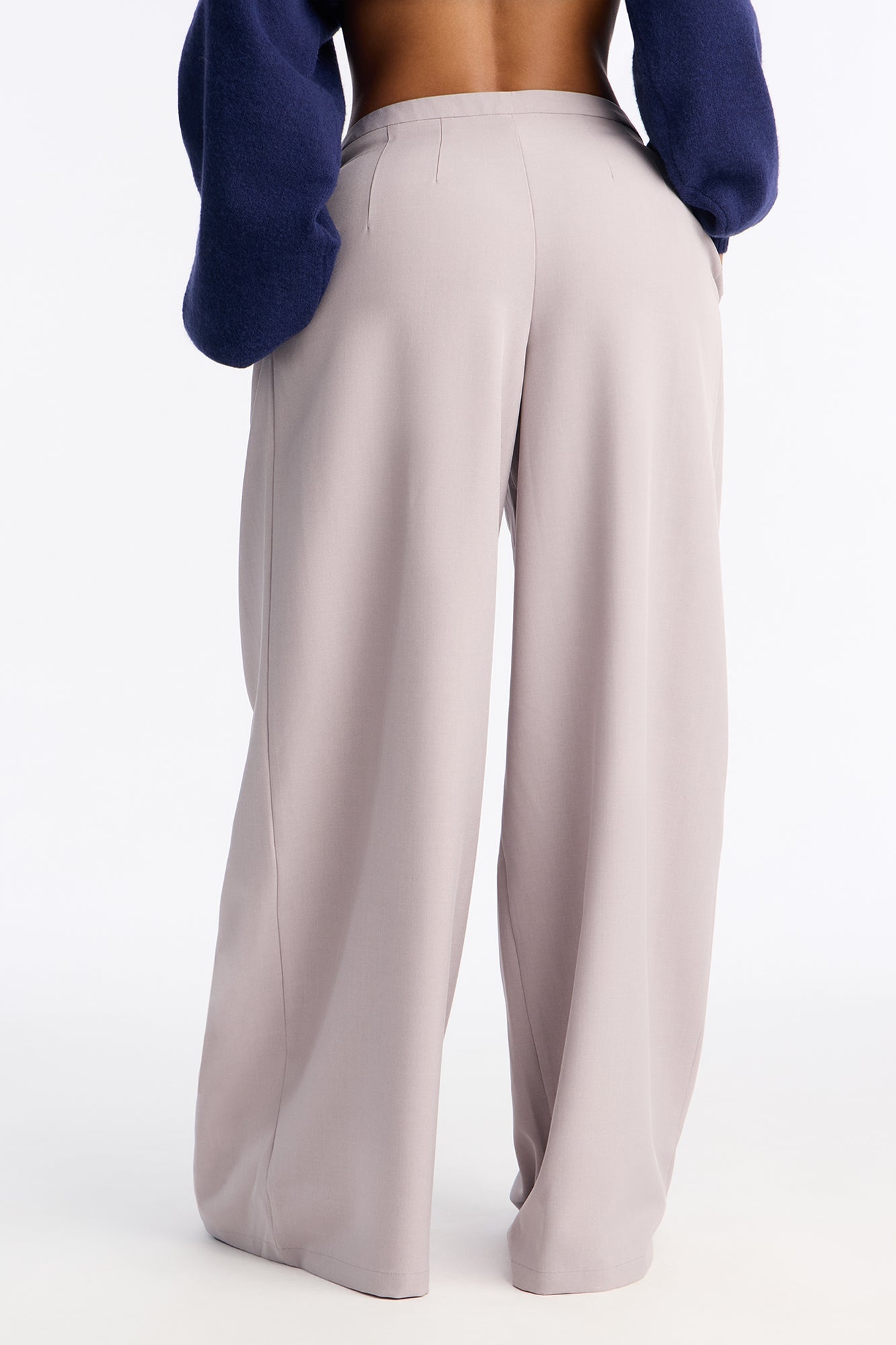 Power Moves Daily Pleated Low Rise Trouser 33″ - Grey