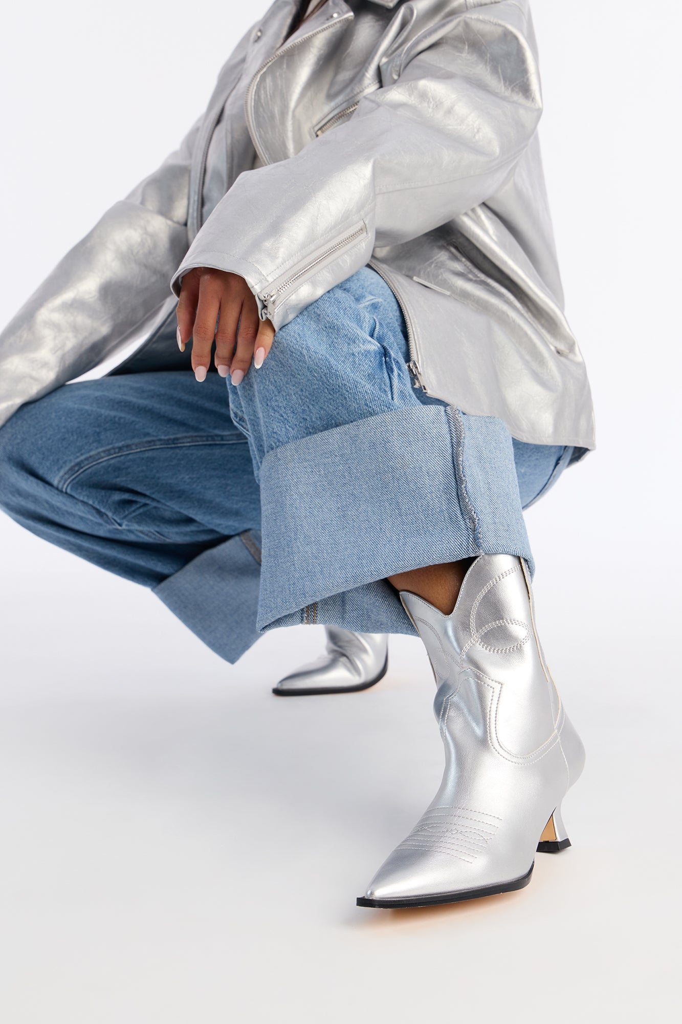 Bryant Cowboy Booties - Silver