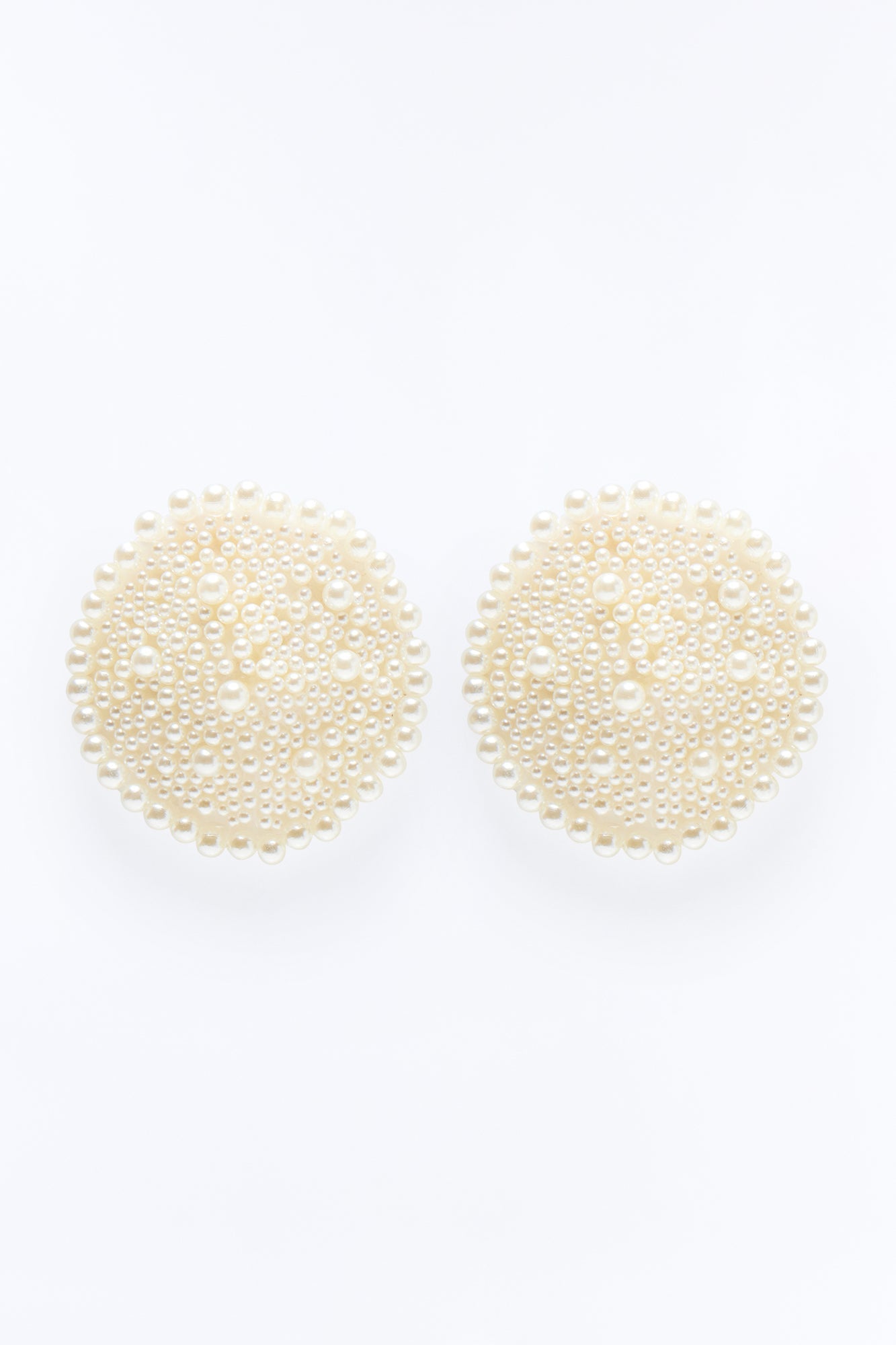 Clutch My Pearls Pasties - White
